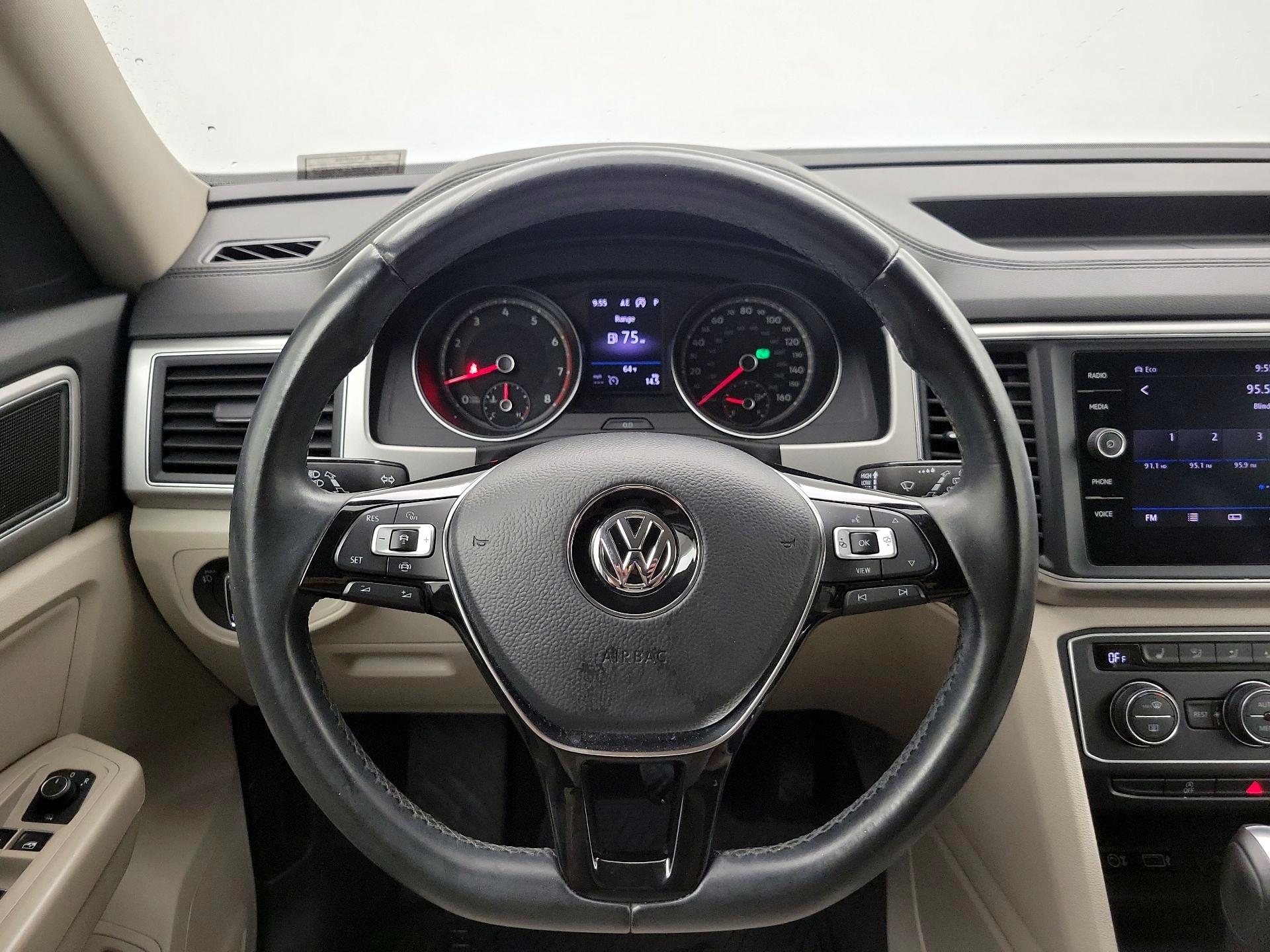 Thumbnail: 2019 Volkswagen Atlas - 10