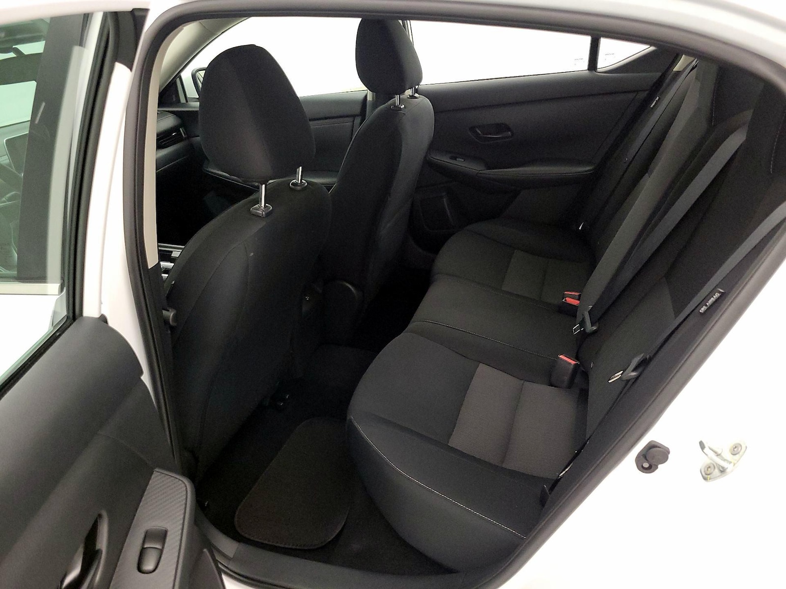 2025 Nissan Sentra SV - Photo 19