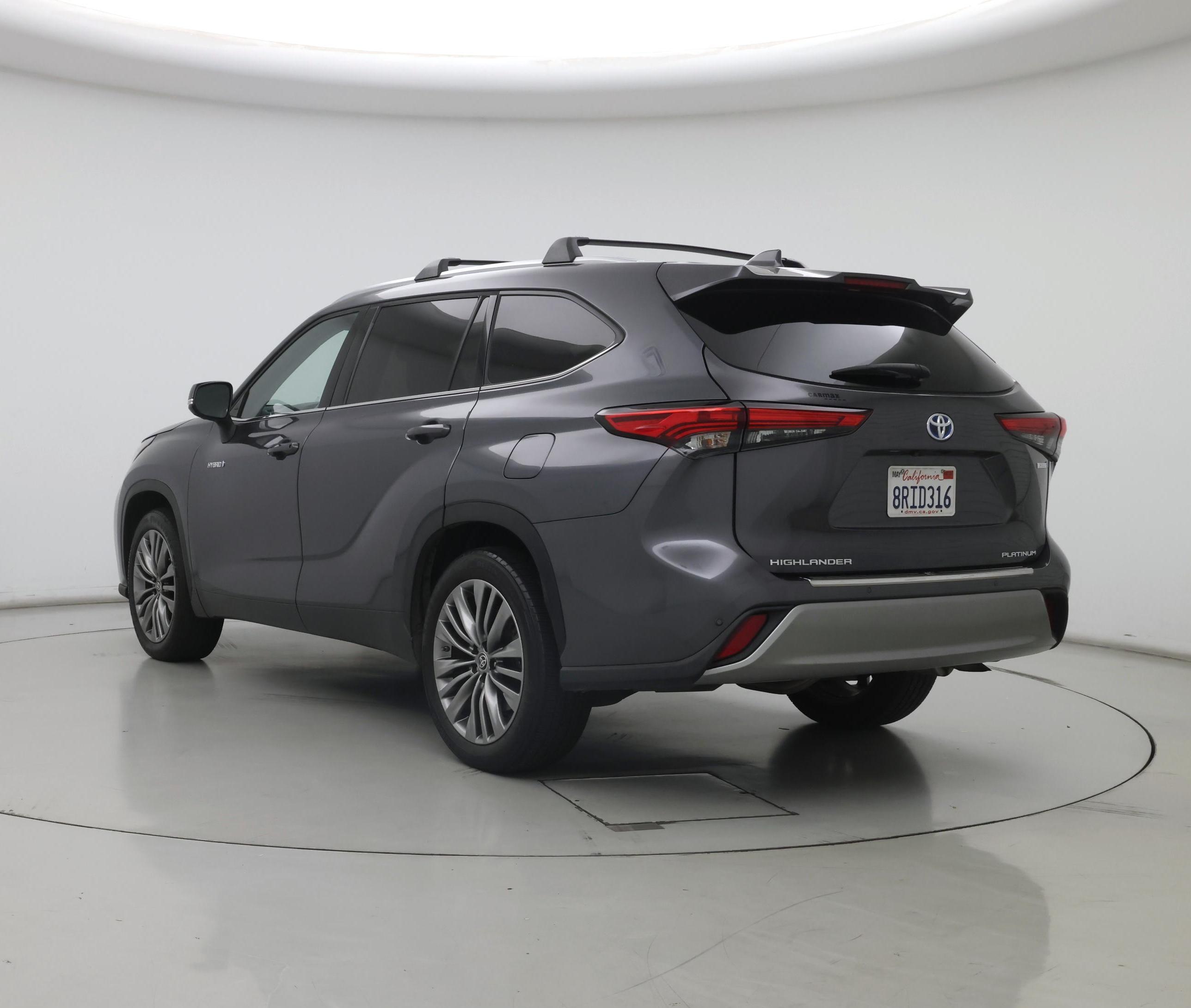 Thumbnail: 2020 Toyota Highlander - 2