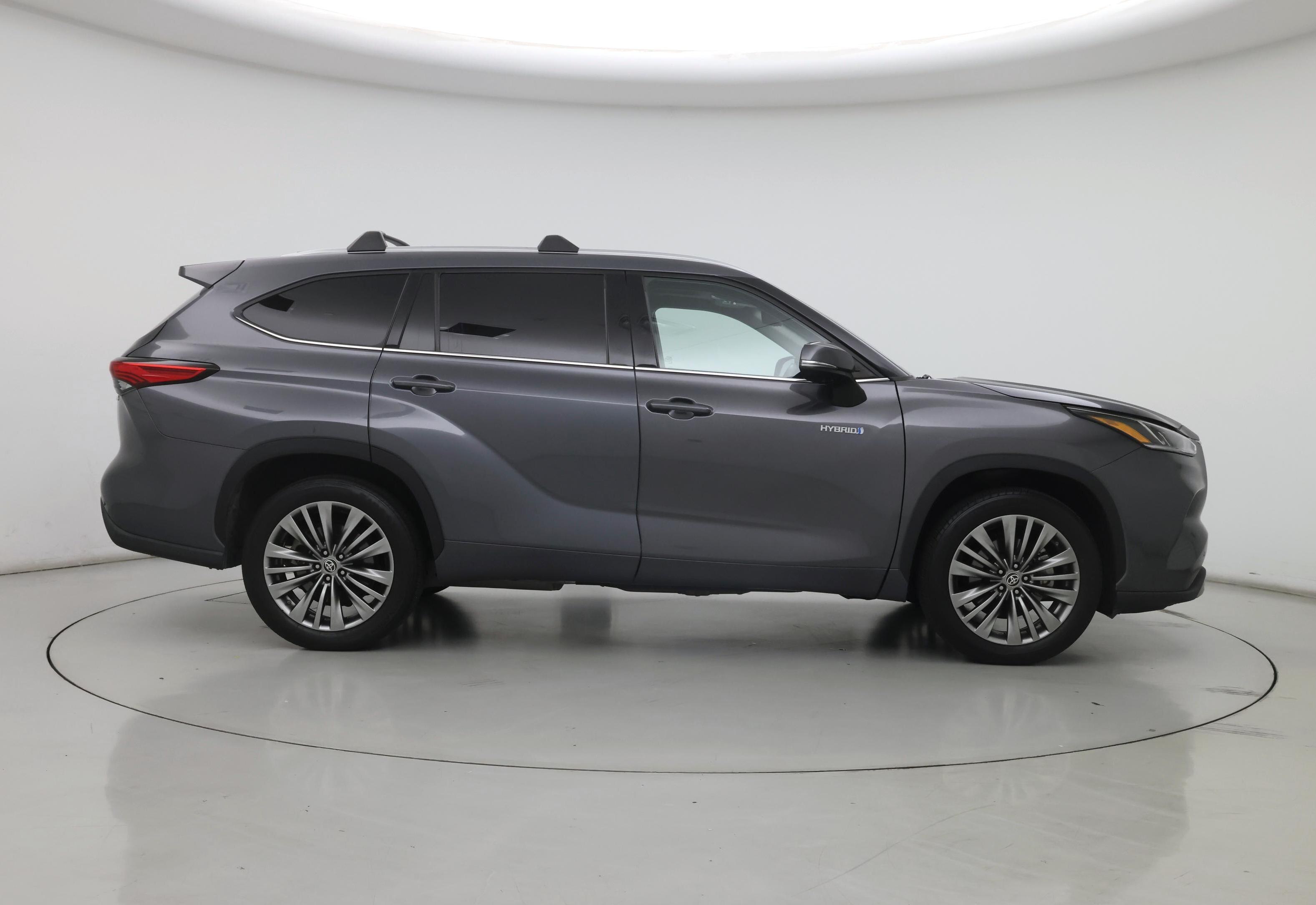 Thumbnail: 2020 Toyota Highlander - 7