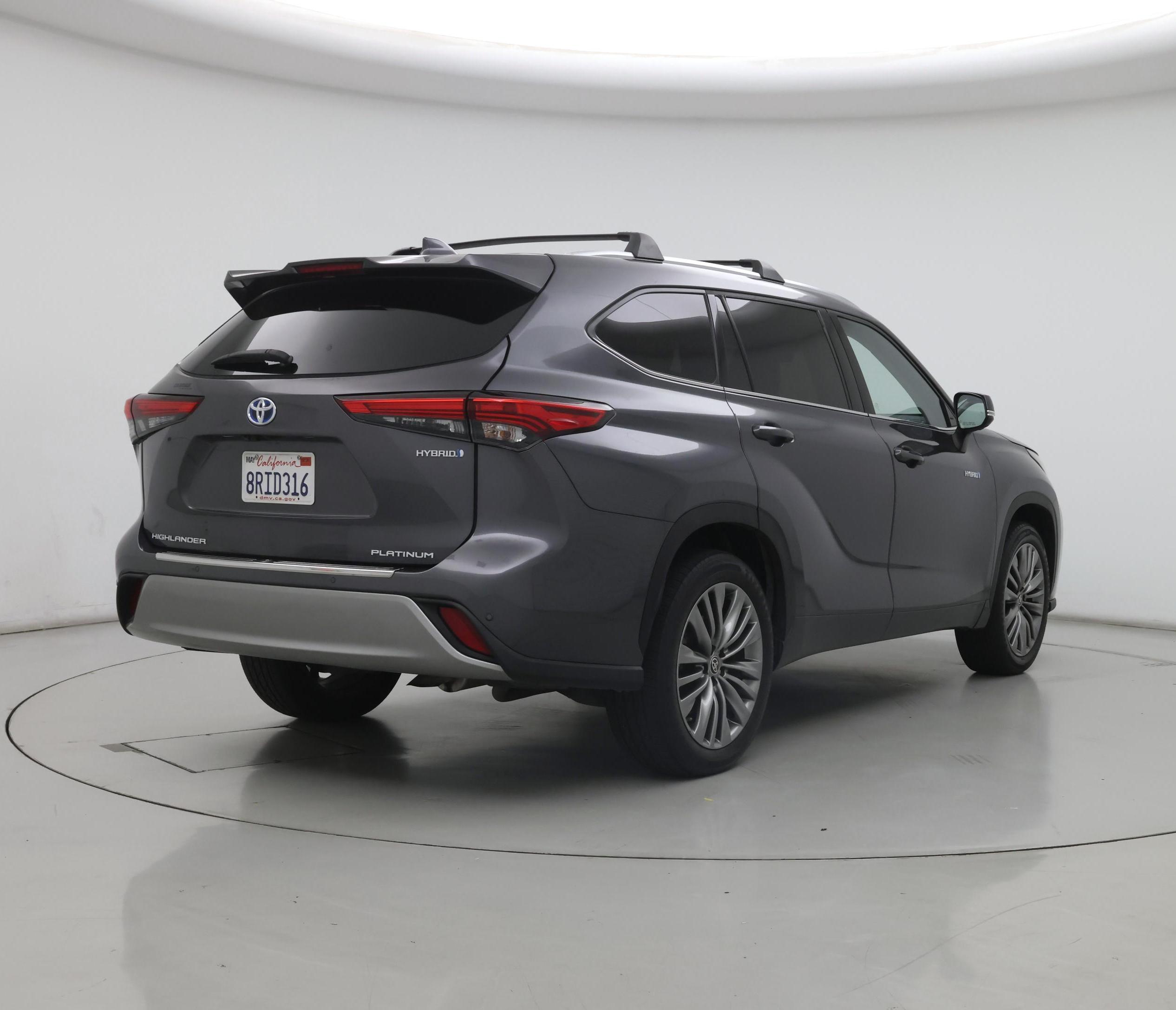 Thumbnail: 2020 Toyota Highlander - 8