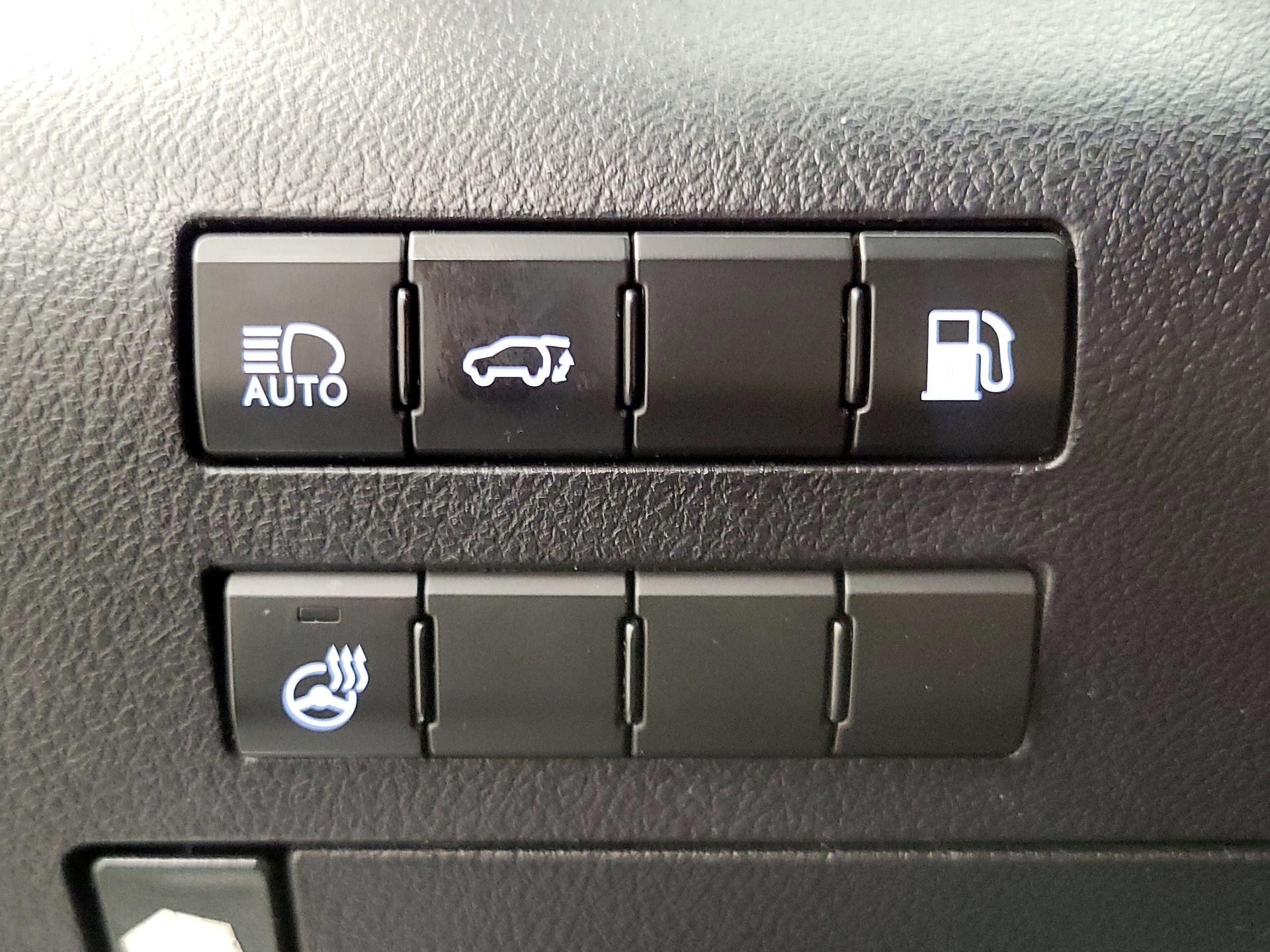 Thumbnail: 2018 Lexus RX - 13