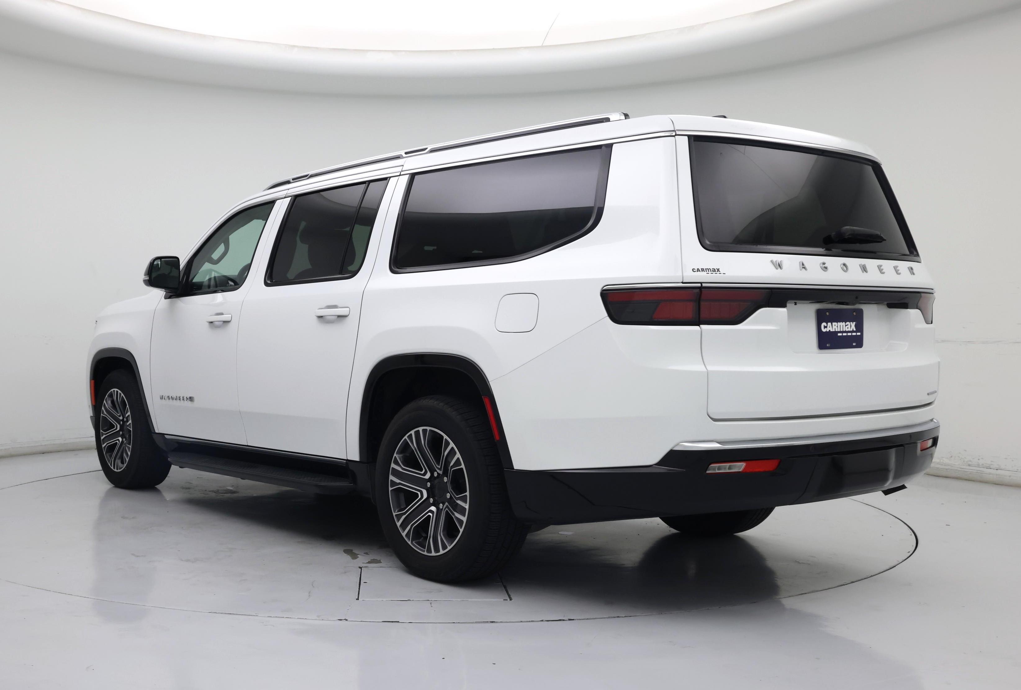 Thumbnail: 2024 Jeep Wagoneer - 2