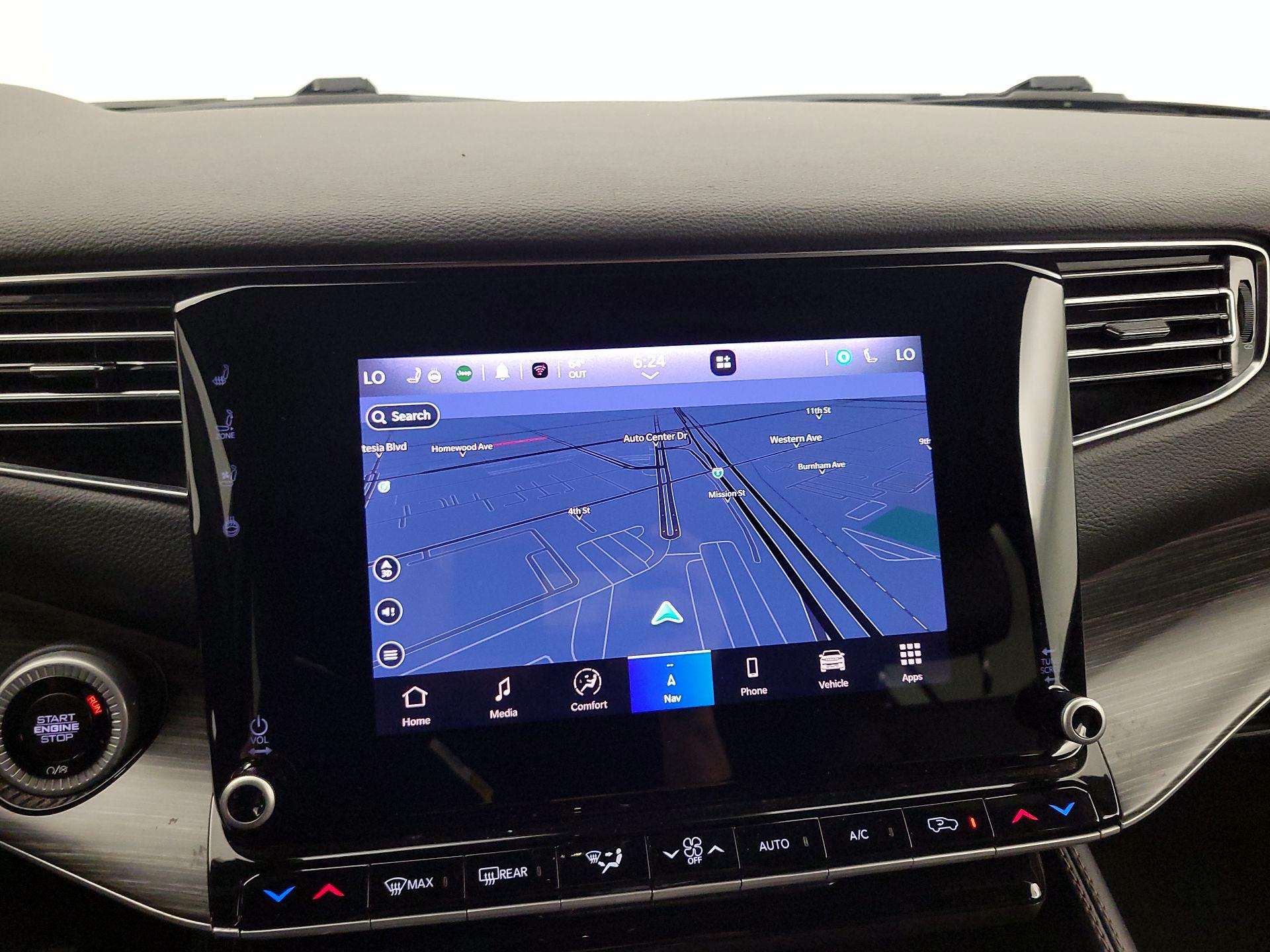 Thumbnail: 2024 Jeep Wagoneer - 14