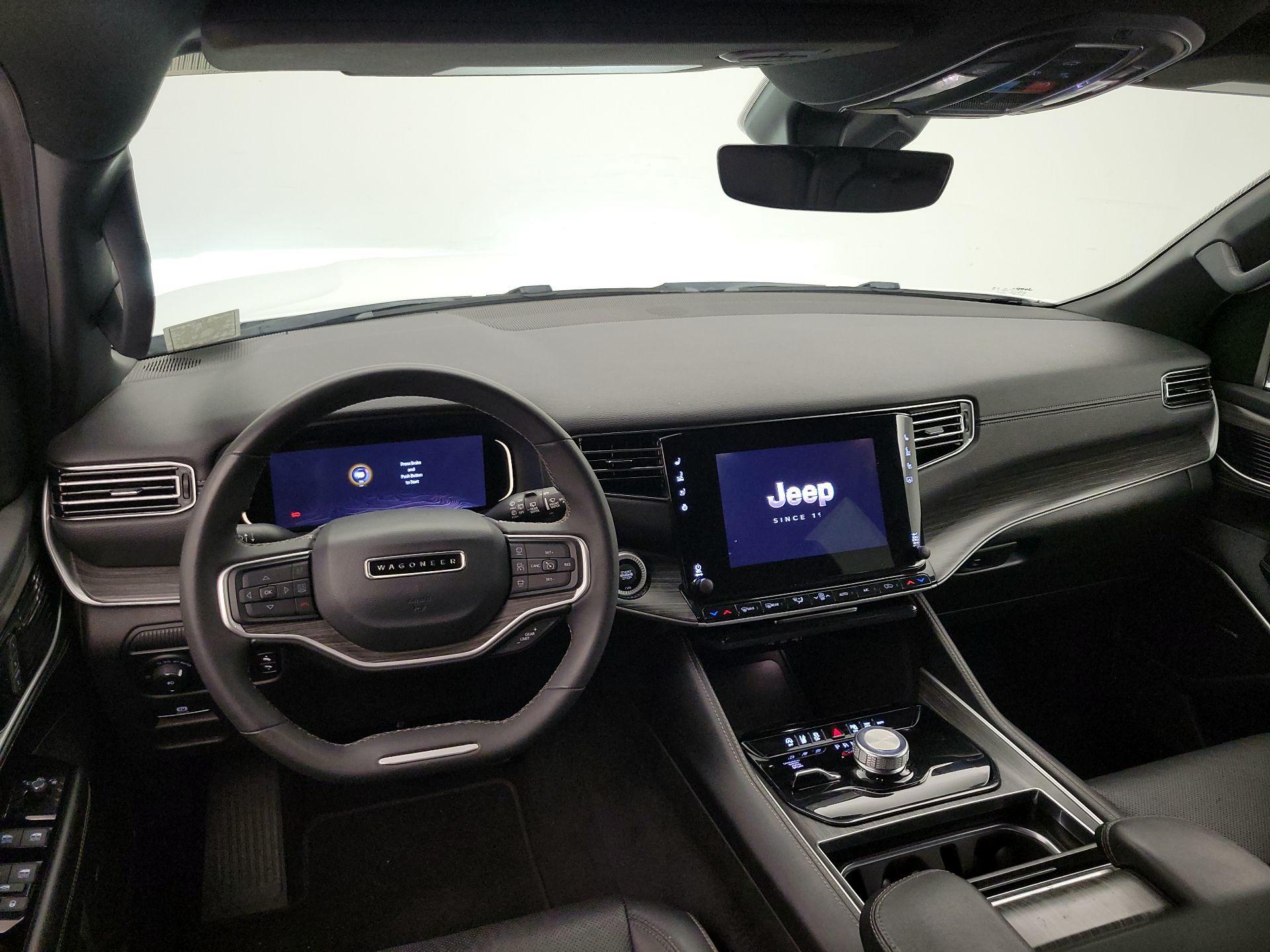 Thumbnail: 2023 Jeep Wagoneer - 9