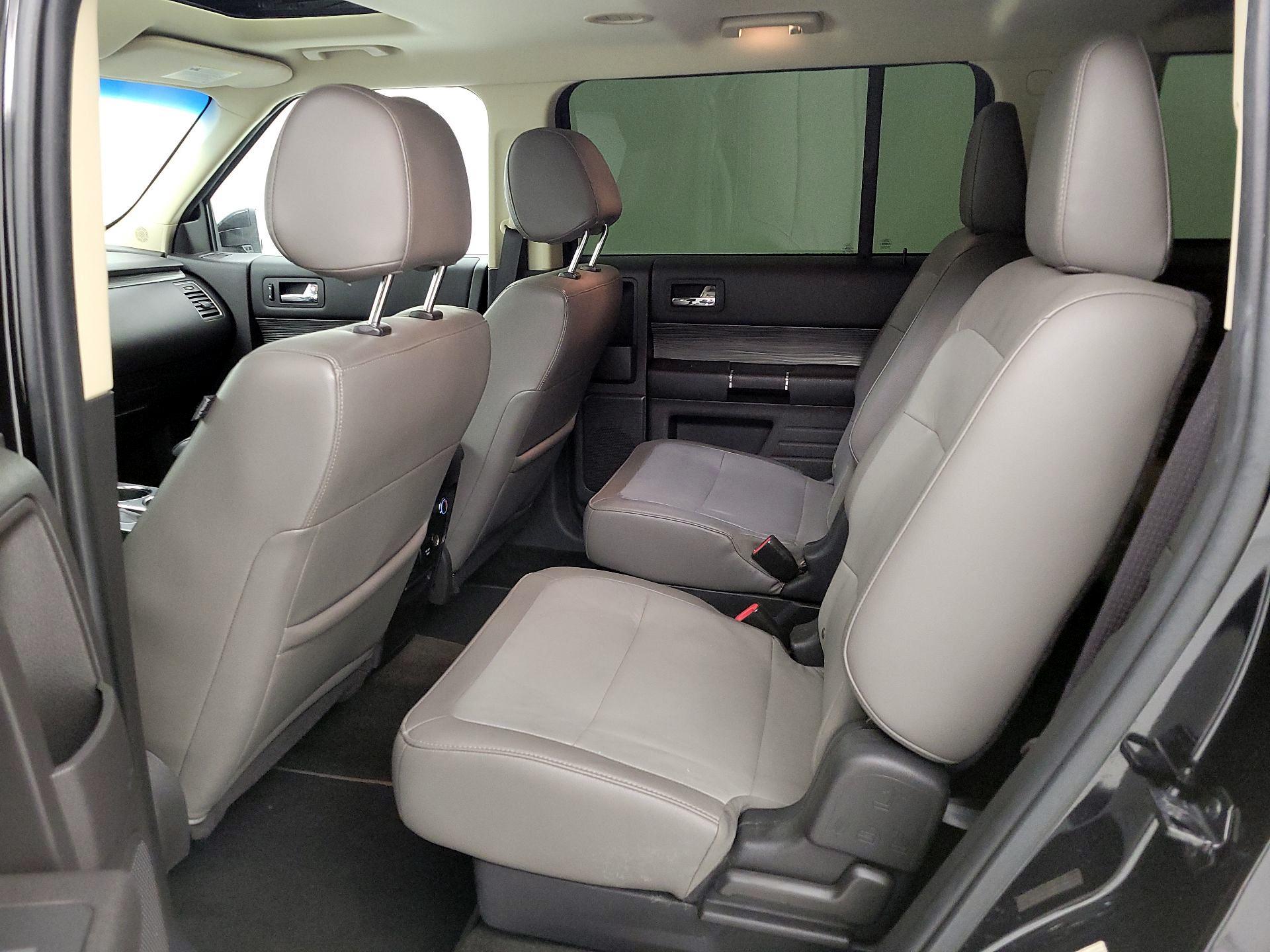 Thumbnail: 2019 Ford Flex - 20