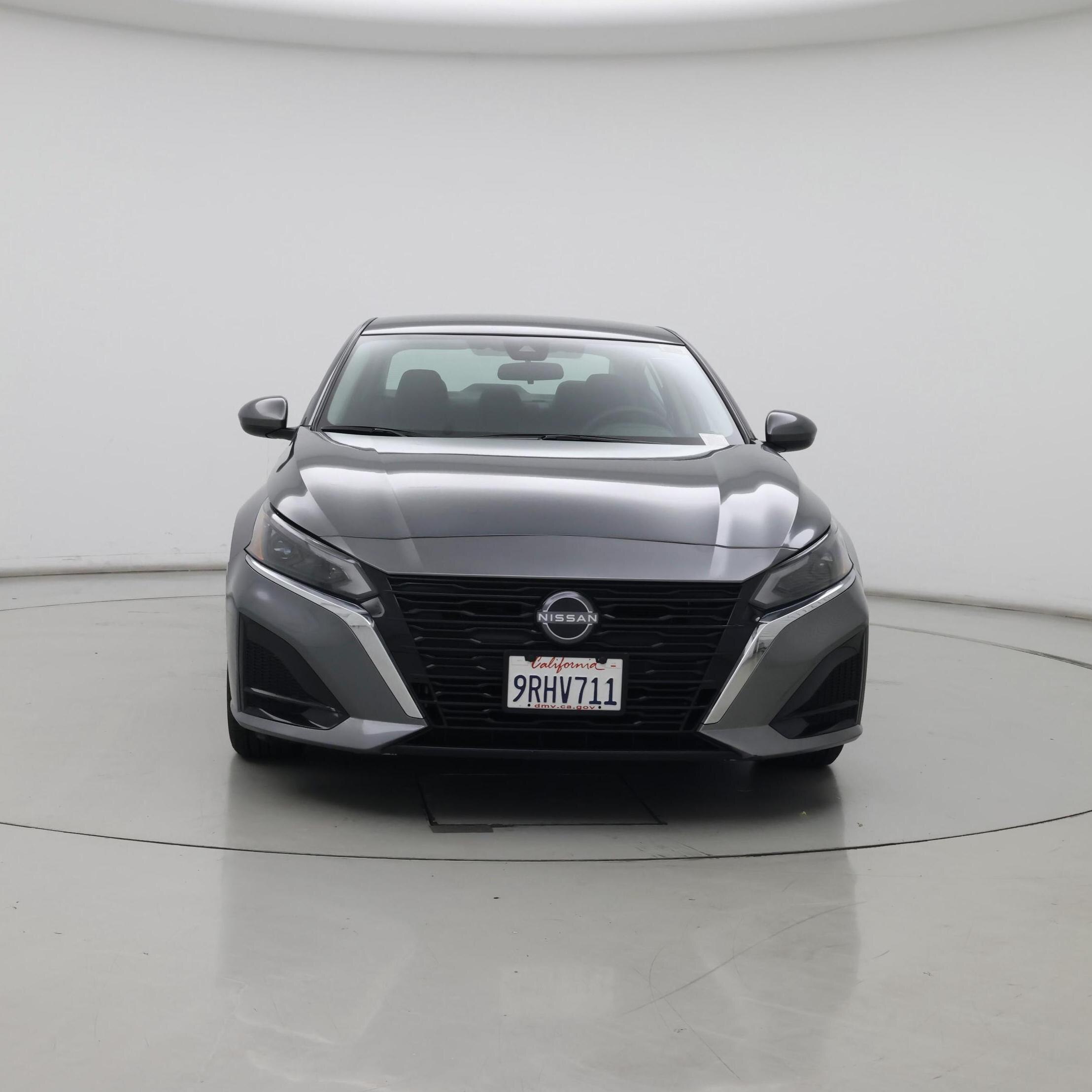 Thumbnail: 2023 Nissan Altima - 5