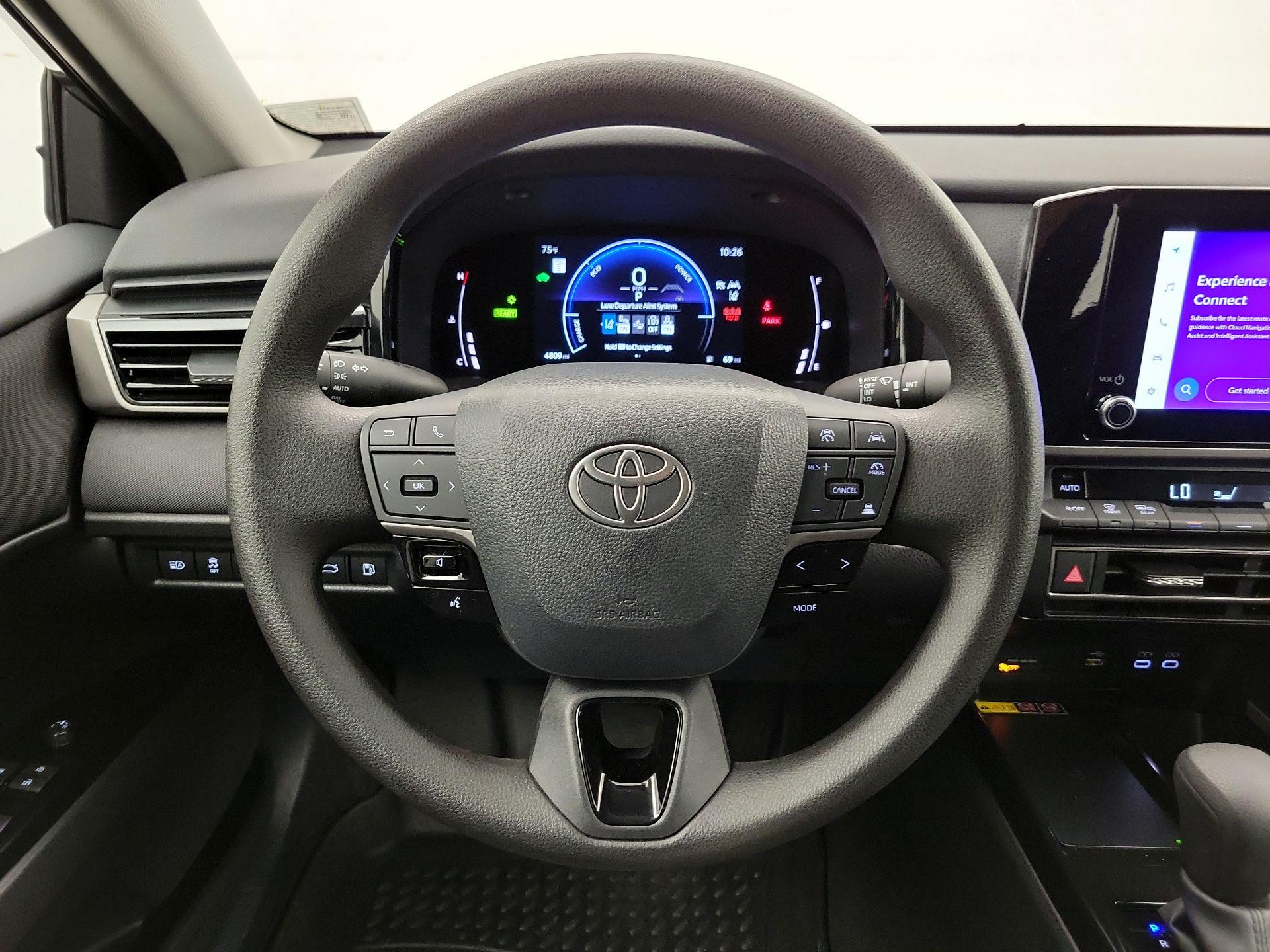 Thumbnail: 2025 Toyota Camry - 10