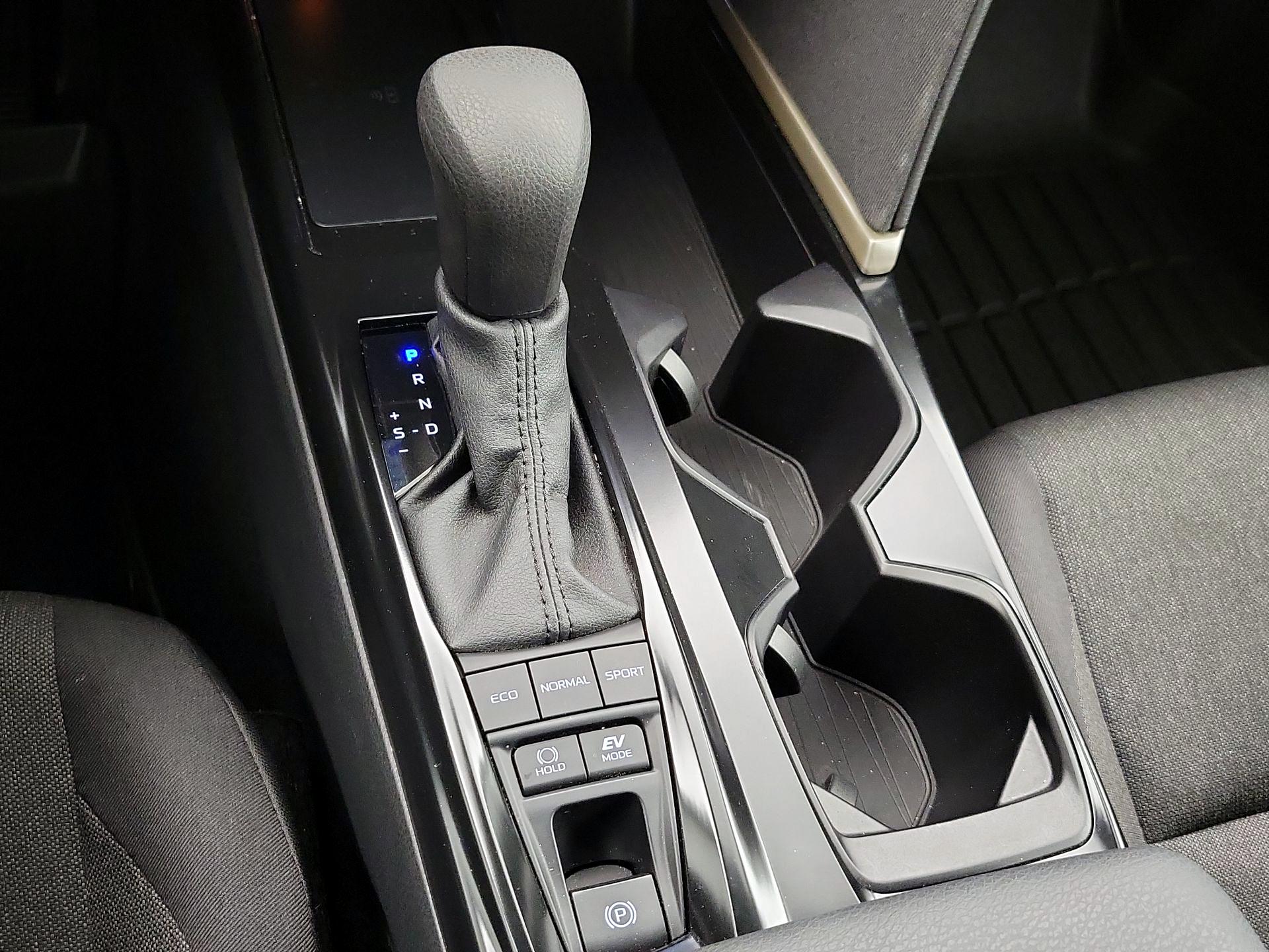 Thumbnail: 2025 Toyota Camry - 17