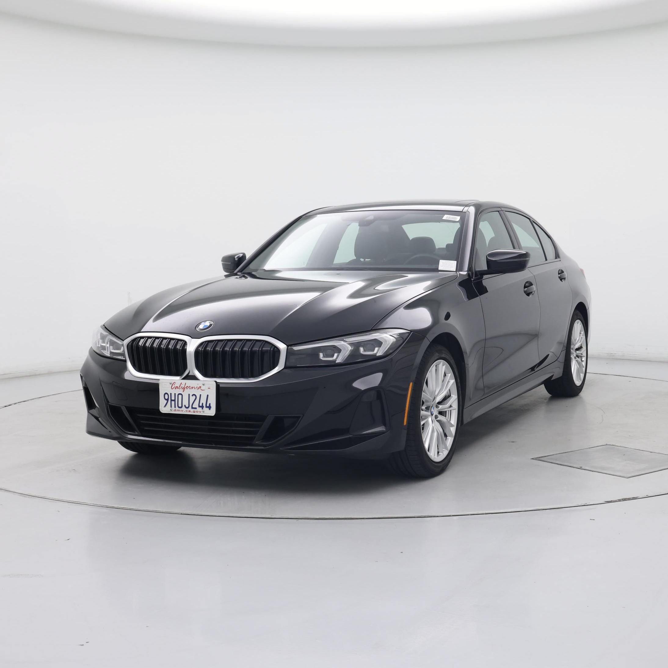 Thumbnail: 2023 BMW 3 Series - 4