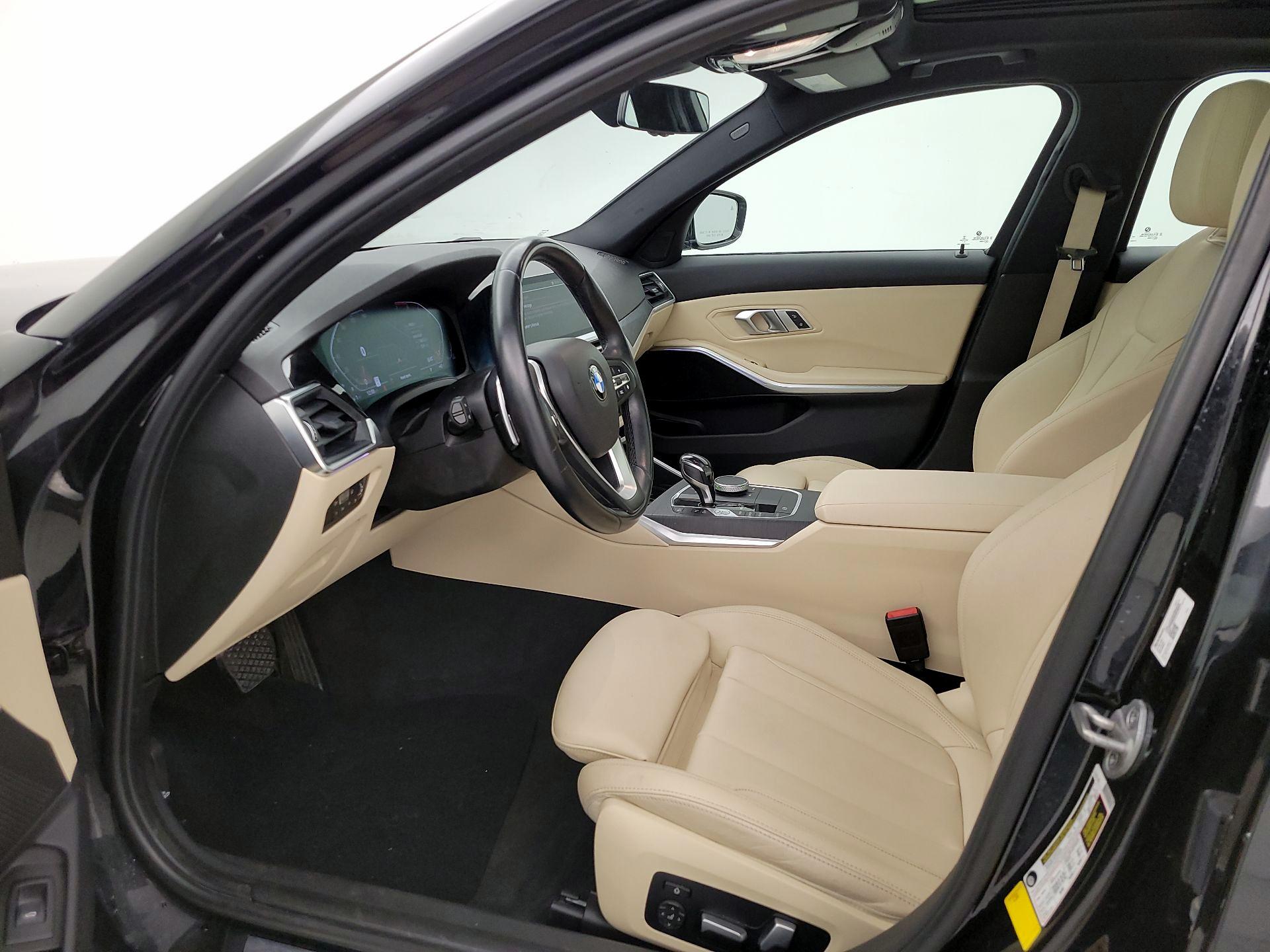 Thumbnail: 2021 BMW 3 Series - 11