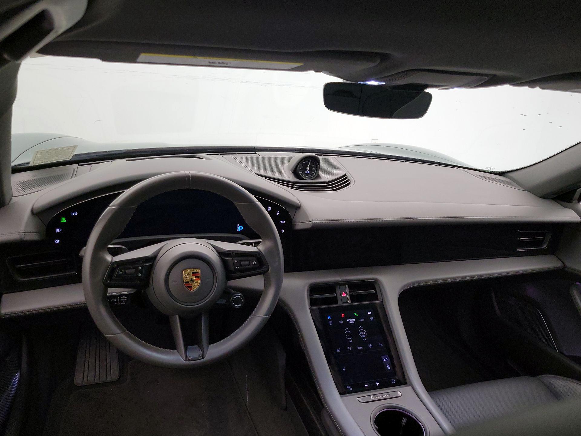 Thumbnail: 2021 Porsche Taycan - 9