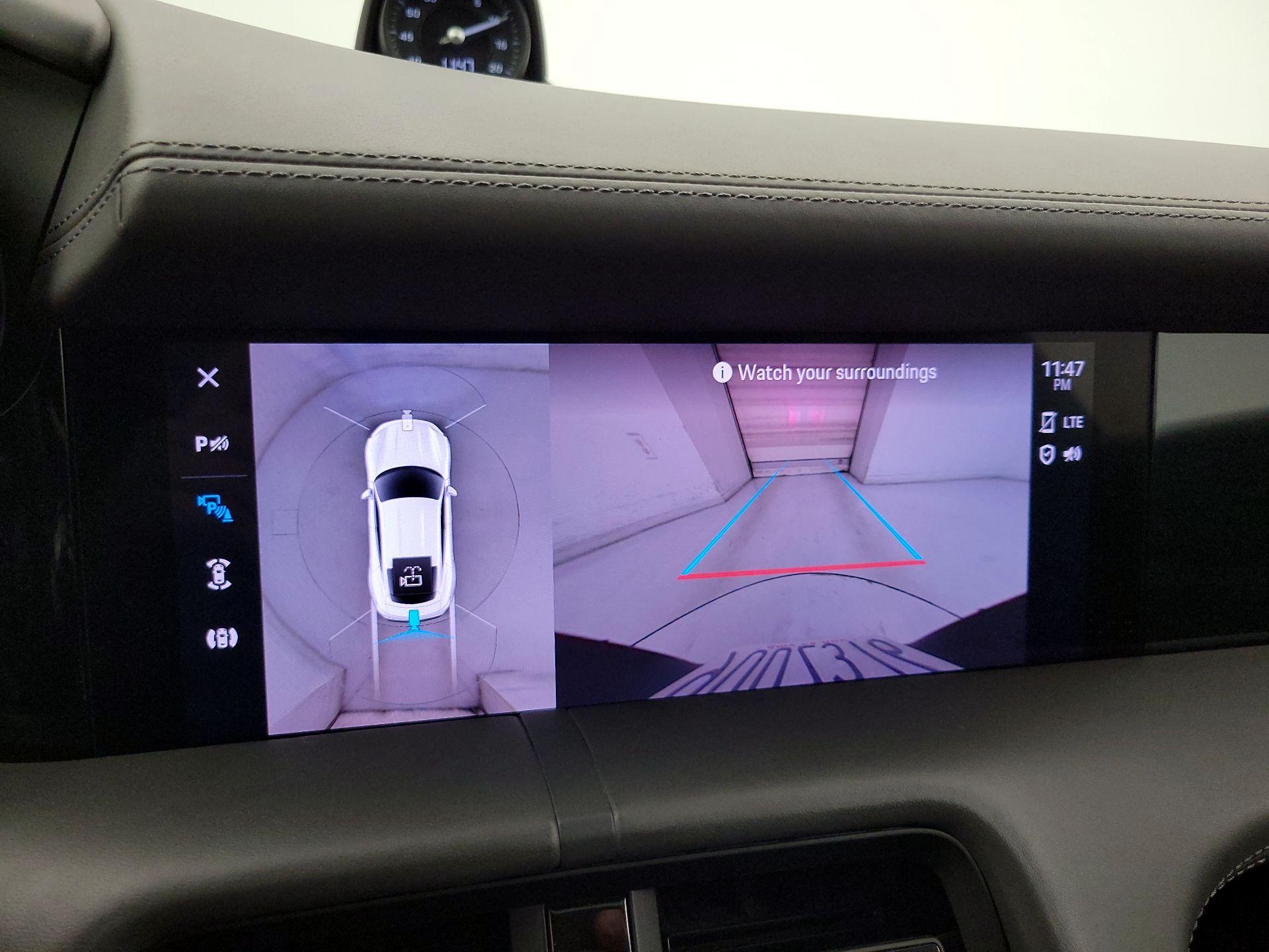 Thumbnail: 2021 Porsche Taycan - 14