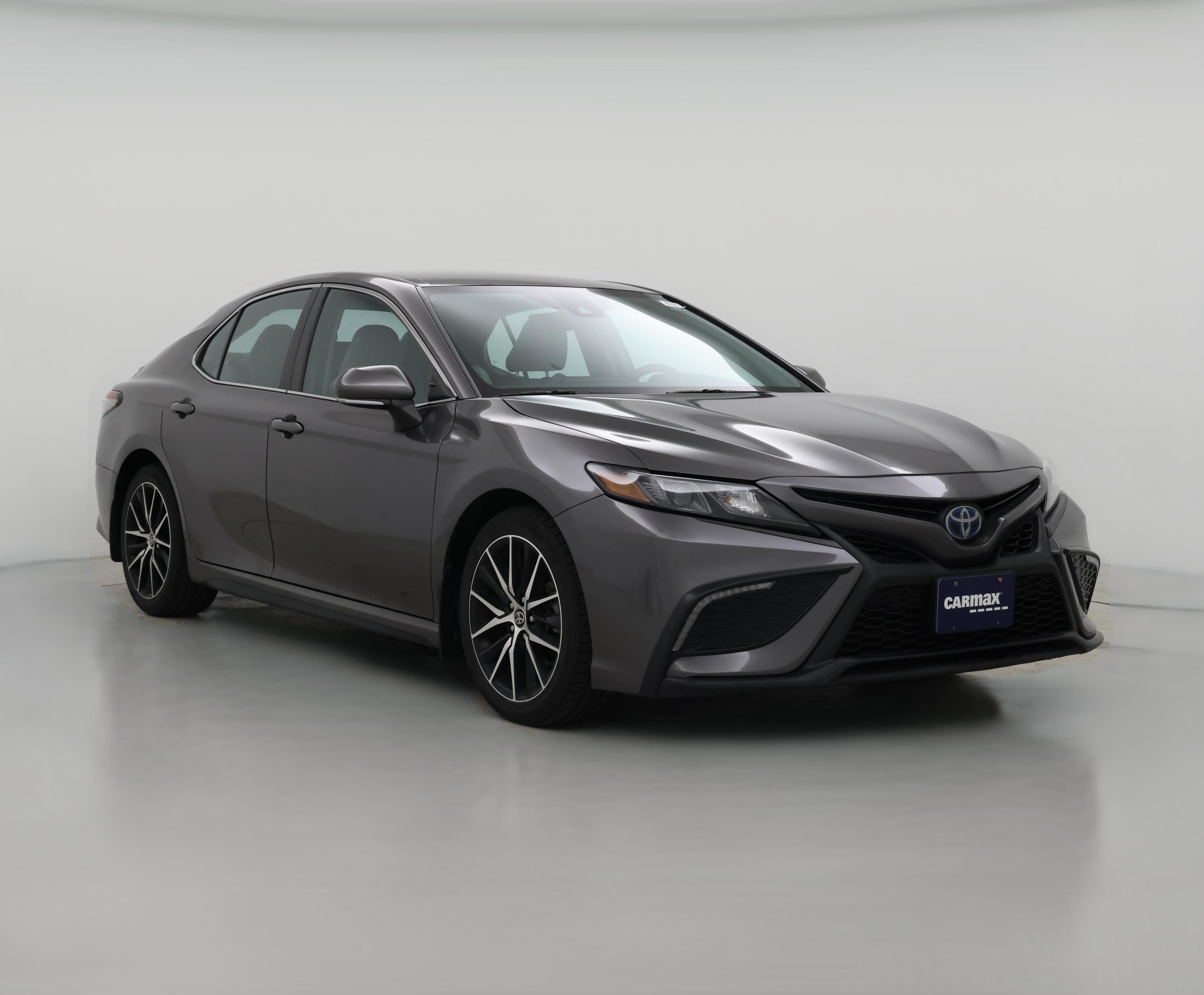 Thumbnail: 2022 Toyota Camry - 1