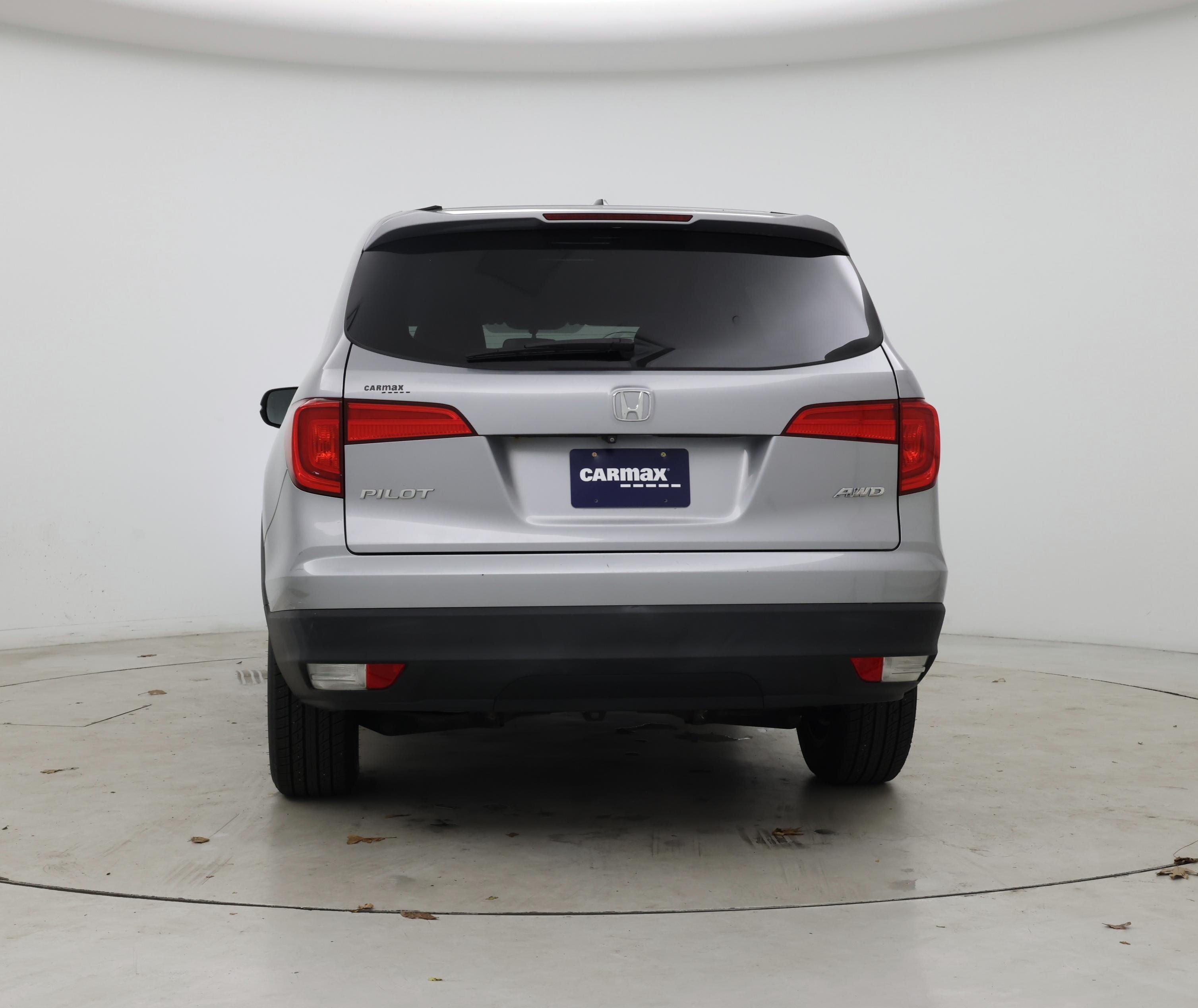 Thumbnail: 2016 Honda Pilot - 6