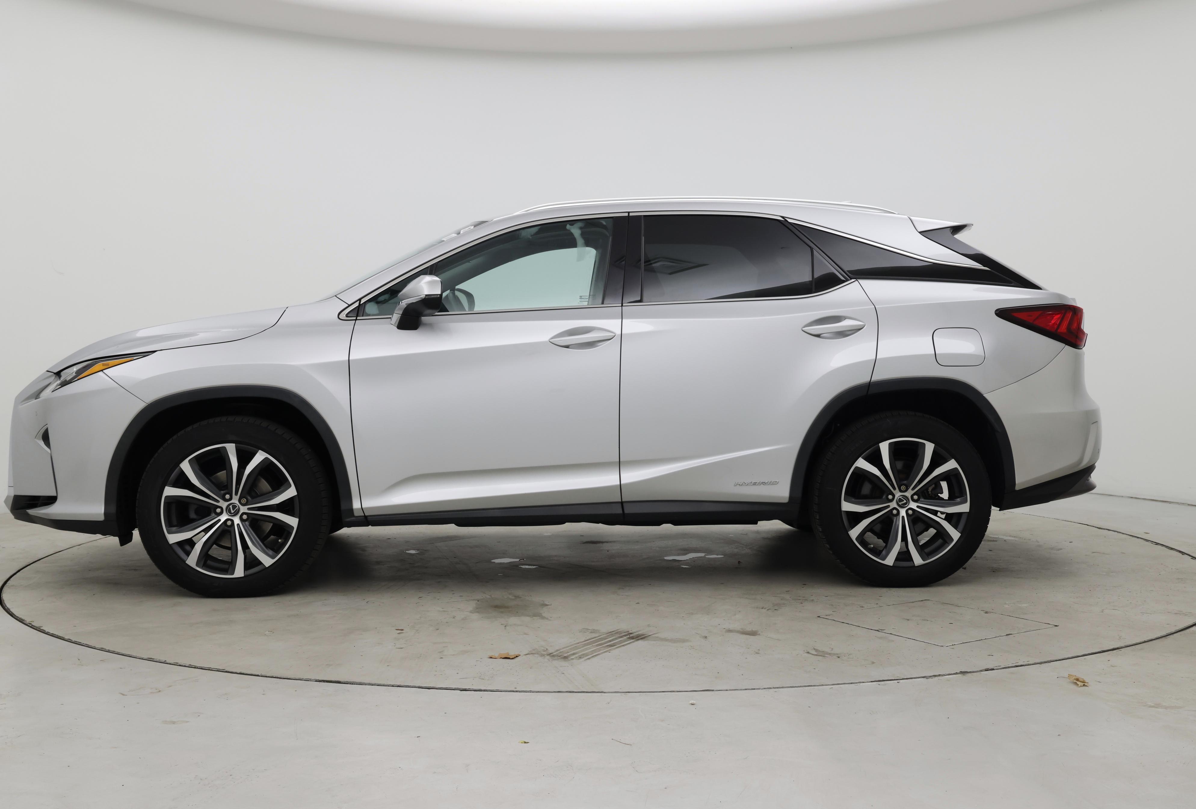 Thumbnail: 2019 Lexus RX - 3