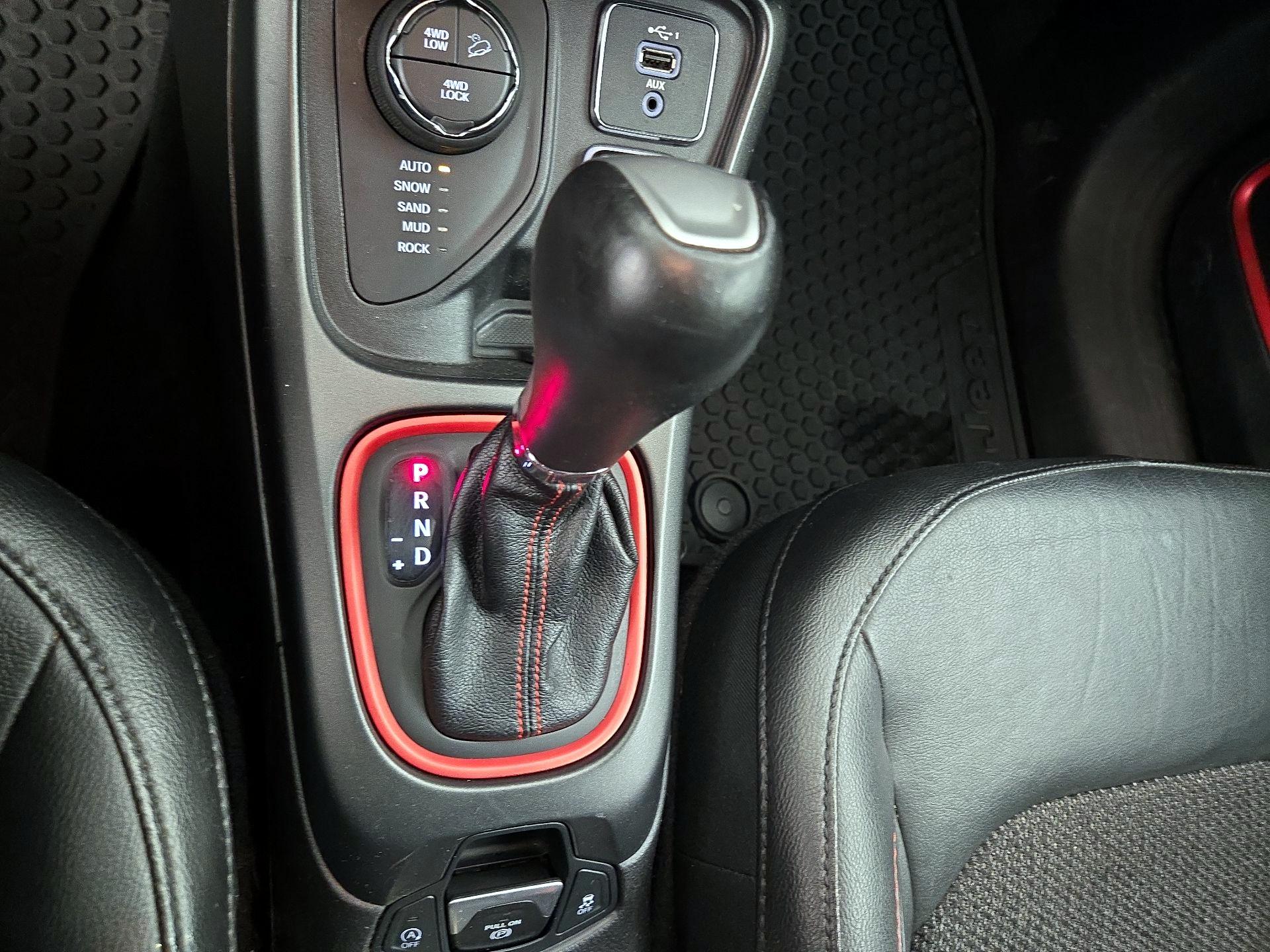 Thumbnail: 2019 Jeep Compass - 17