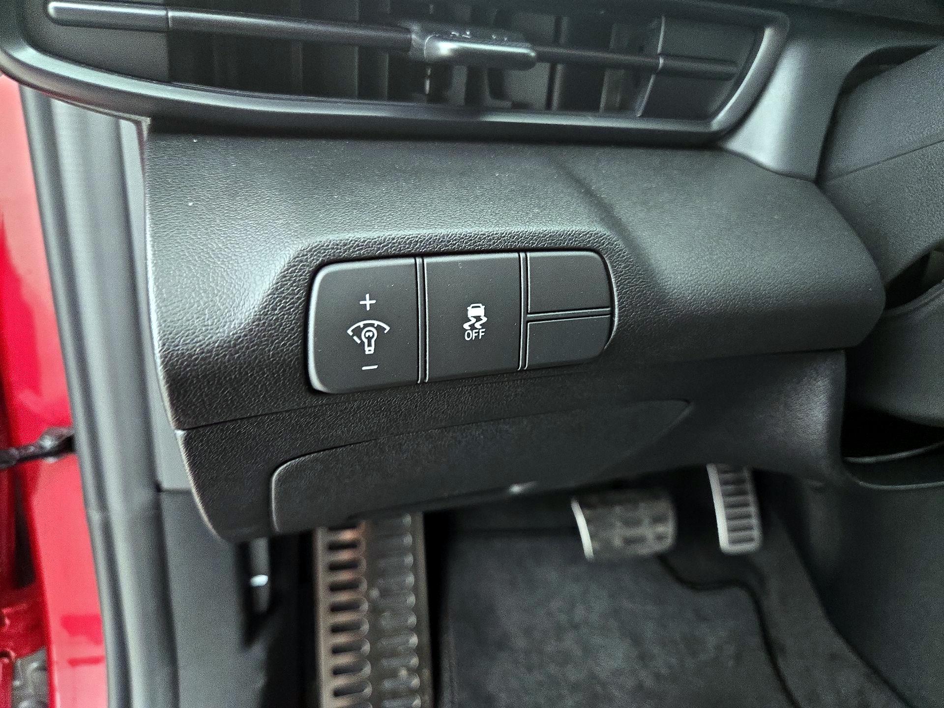 Thumbnail: 2025 Hyundai Elantra - 13