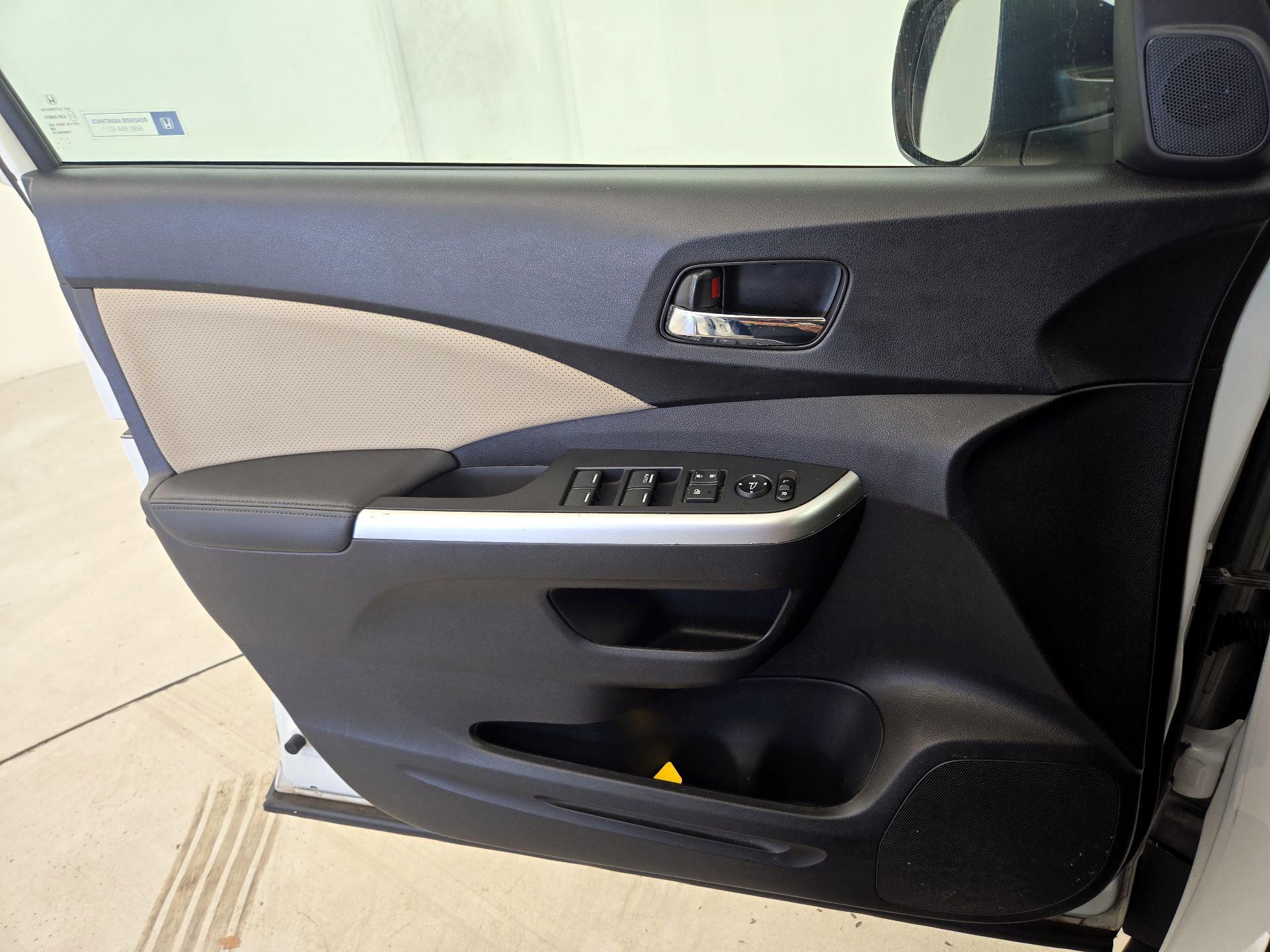 Thumbnail: 2016 Honda CR-V - 12