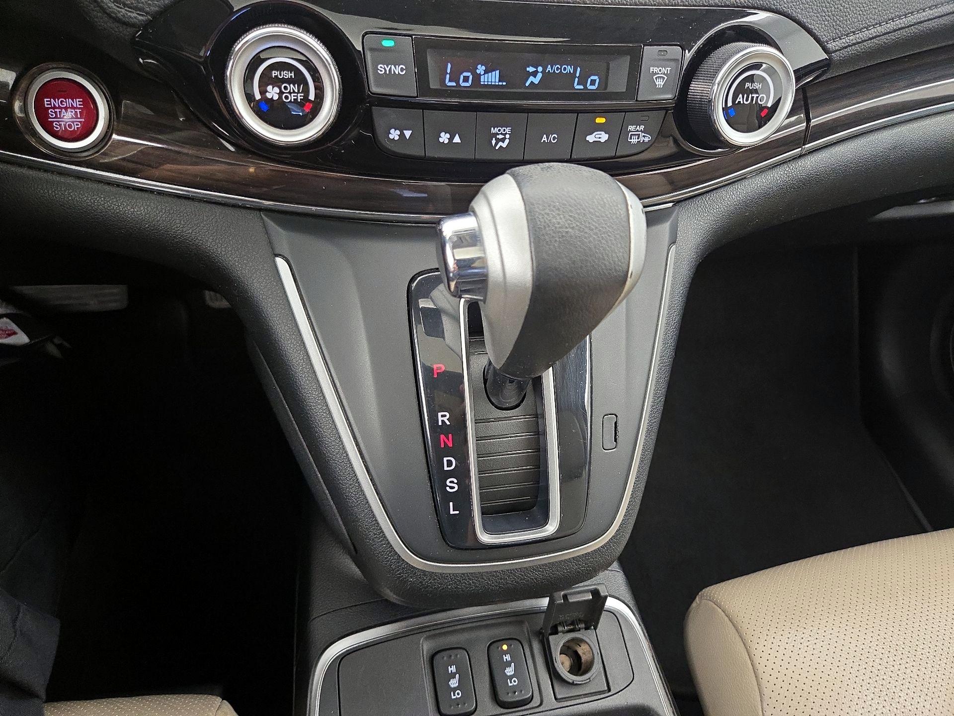 Thumbnail: 2016 Honda CR-V - 17