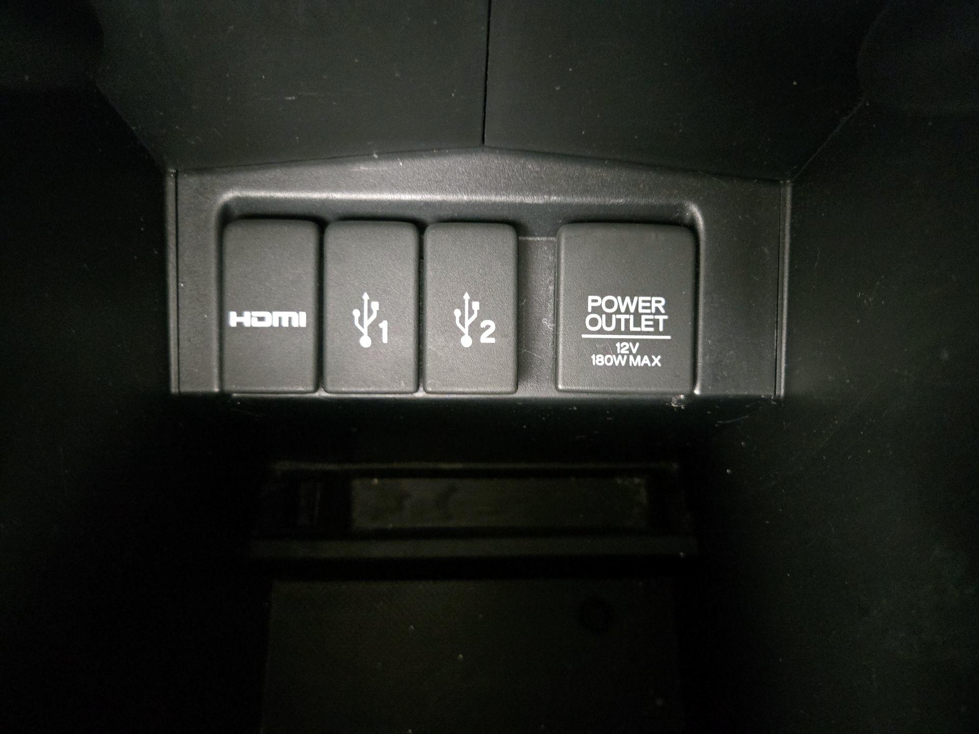 Thumbnail: 2016 Honda CR-V - 18