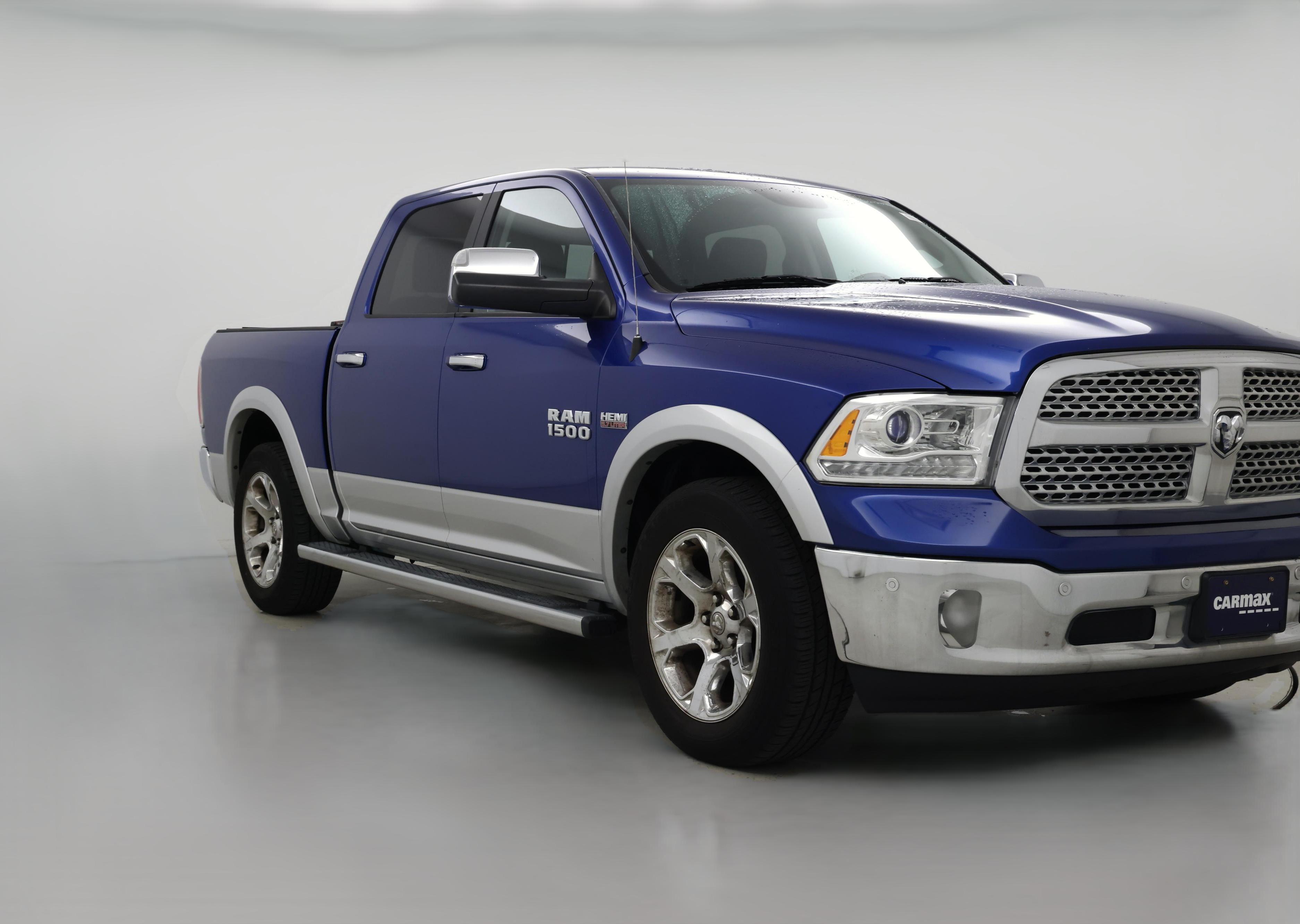 2017 RAM Ram 1500 Pickup Laramie