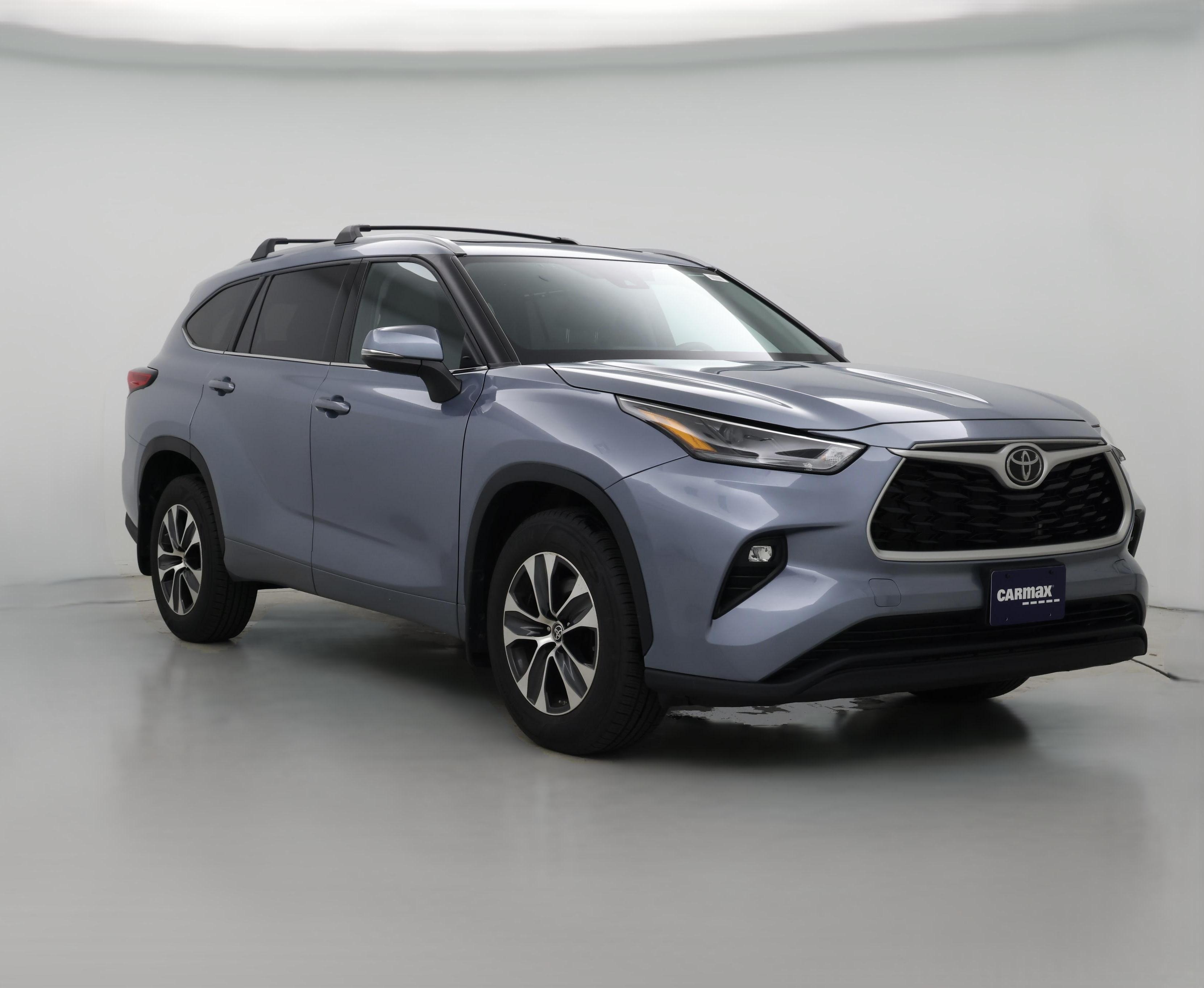 Thumbnail: 2022 Toyota Highlander - 1