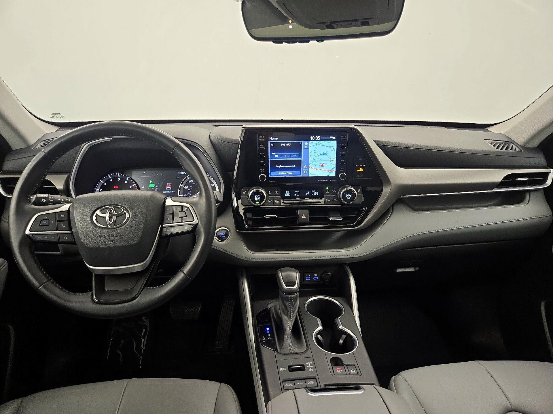 Thumbnail: 2022 Toyota Highlander - 9