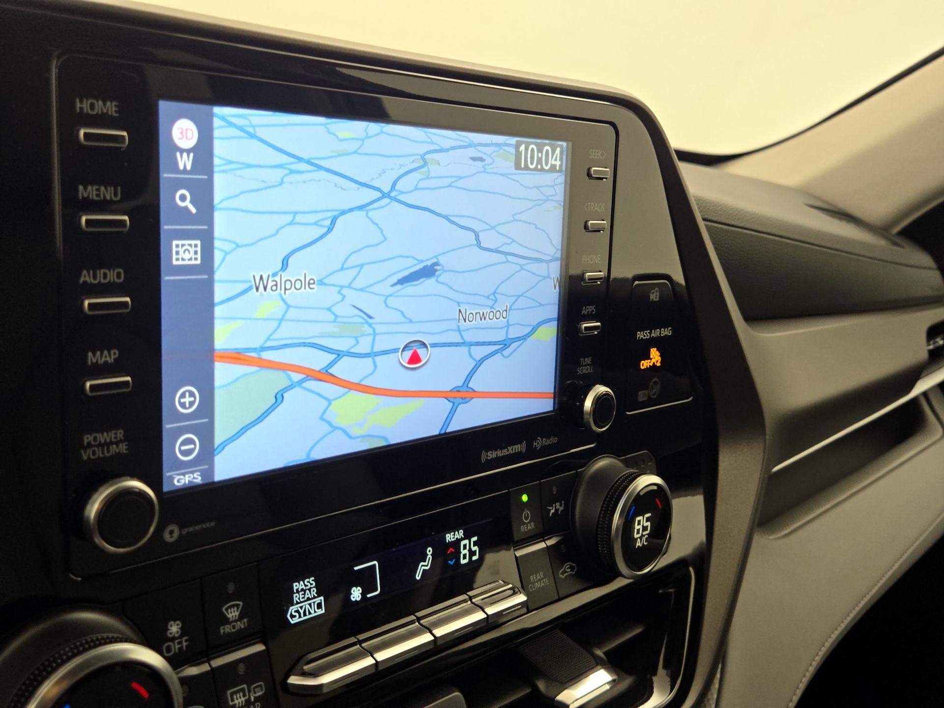 Thumbnail: 2022 Toyota Highlander - 14