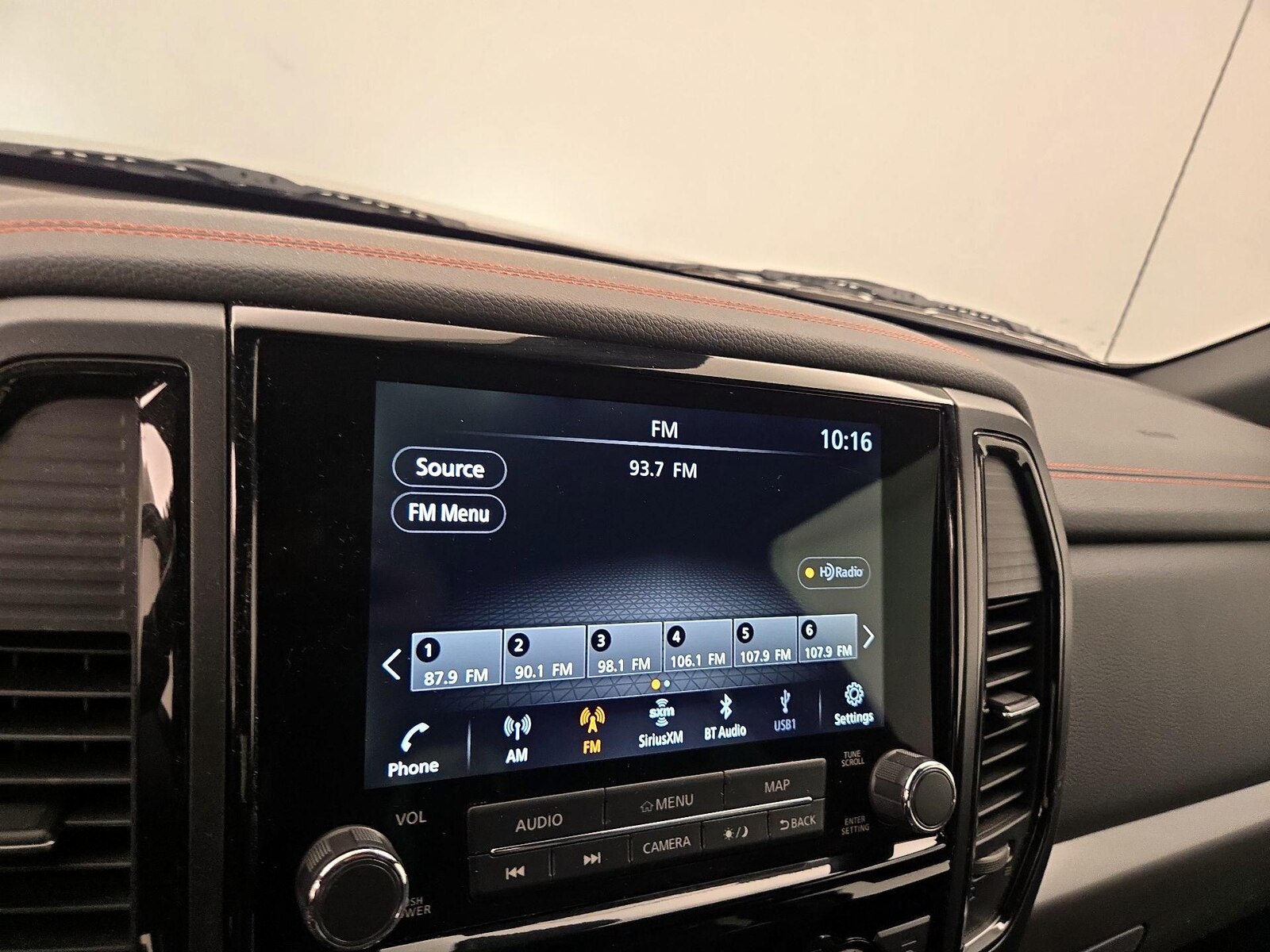 2021 Nissan Titan PRO-4X - Photo 17