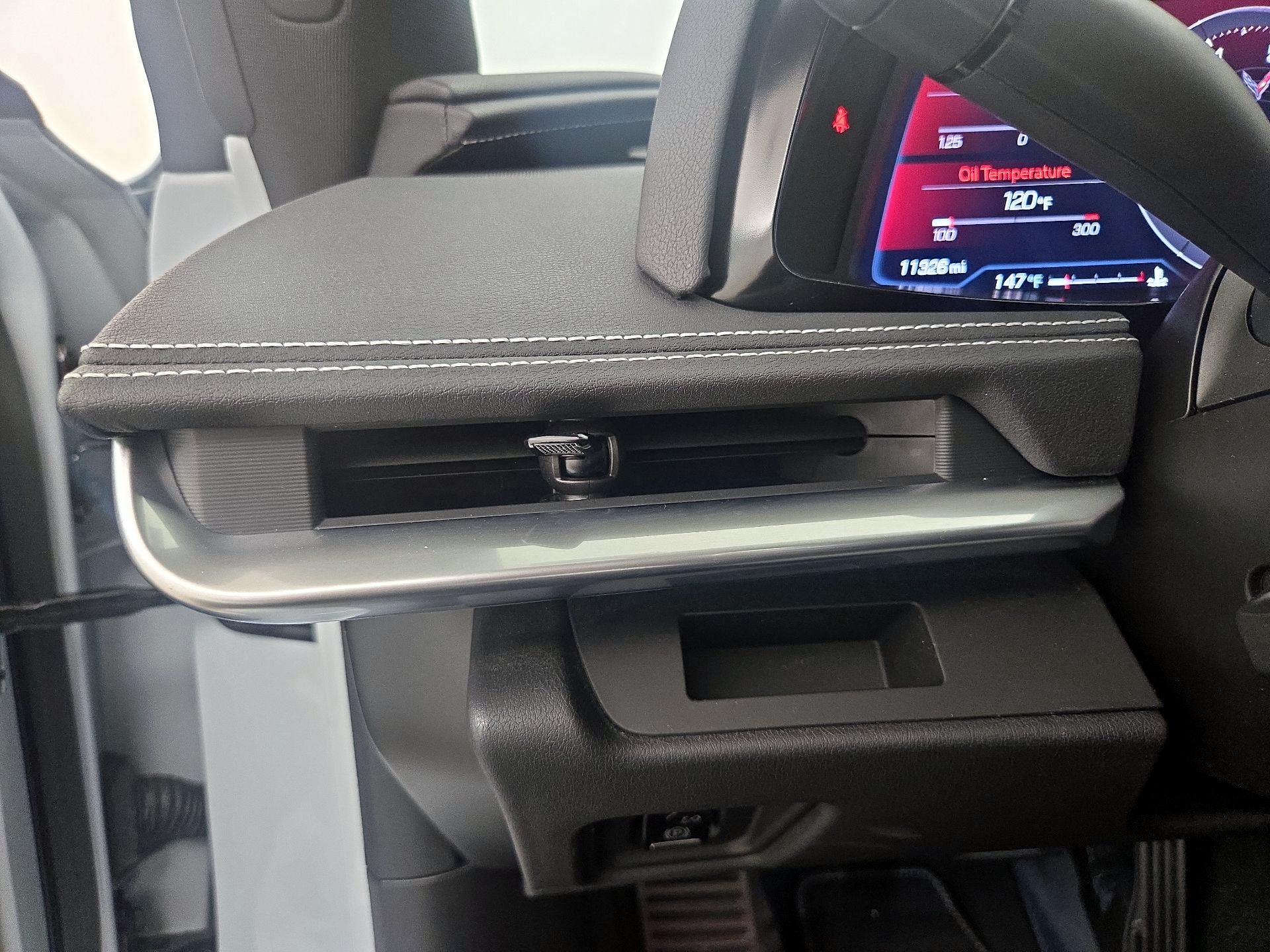 Thumbnail: 2021 Chevrolet Corvette - 13