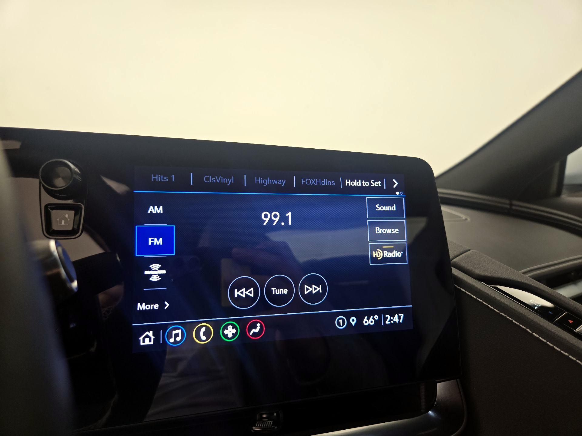 Thumbnail: 2021 Chevrolet Corvette - 15