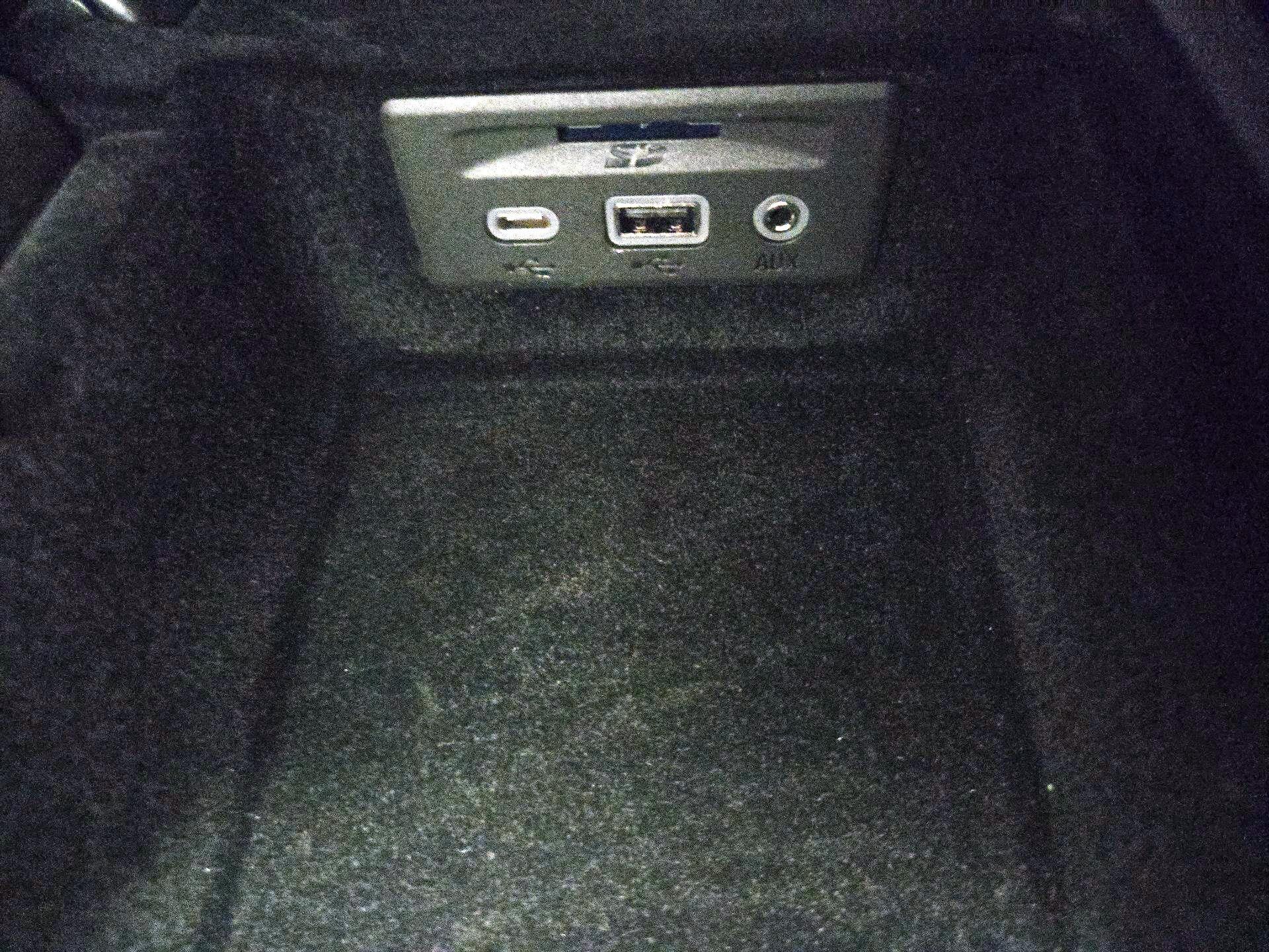 Thumbnail: 2021 Chevrolet Corvette - 18