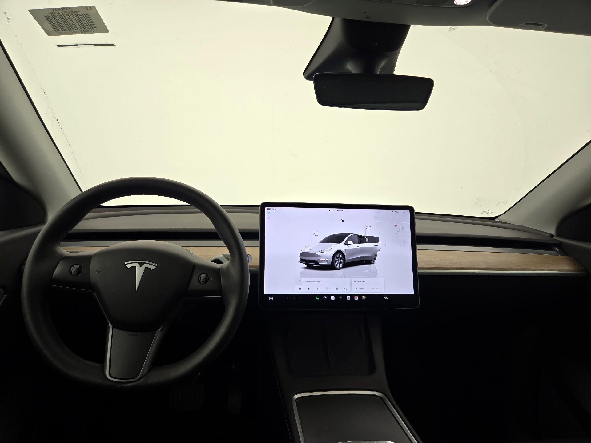 Thumbnail: 2022 Tesla Model Y - 9