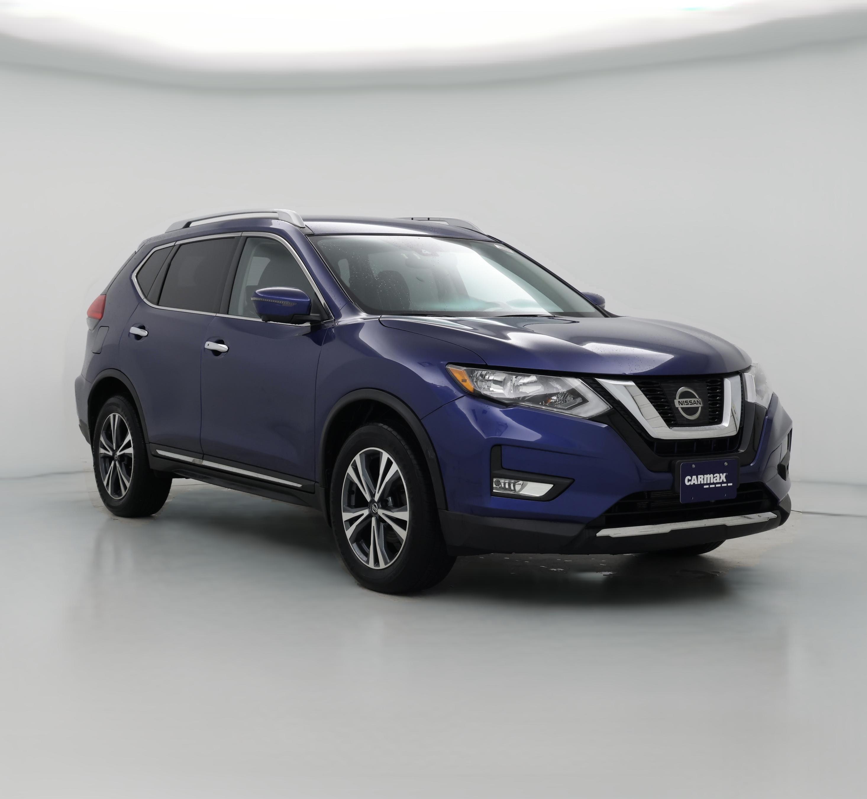 Thumbnail: 2017 Nissan Rogue - 1