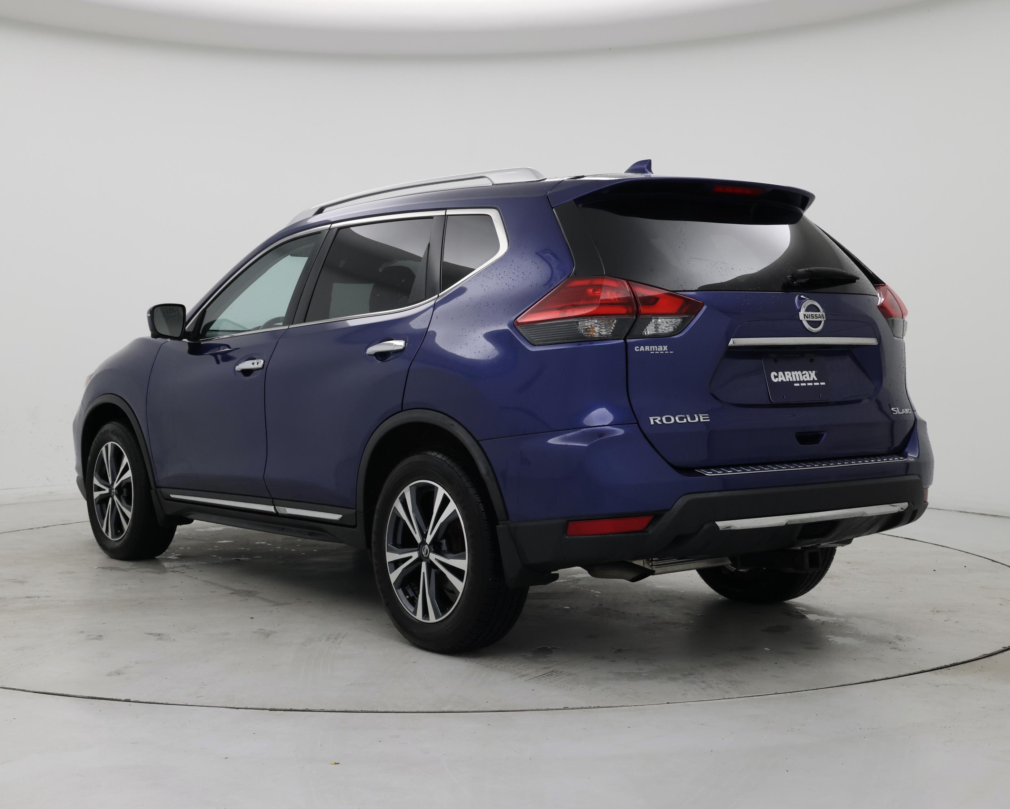 Thumbnail: 2017 Nissan Rogue - 2
