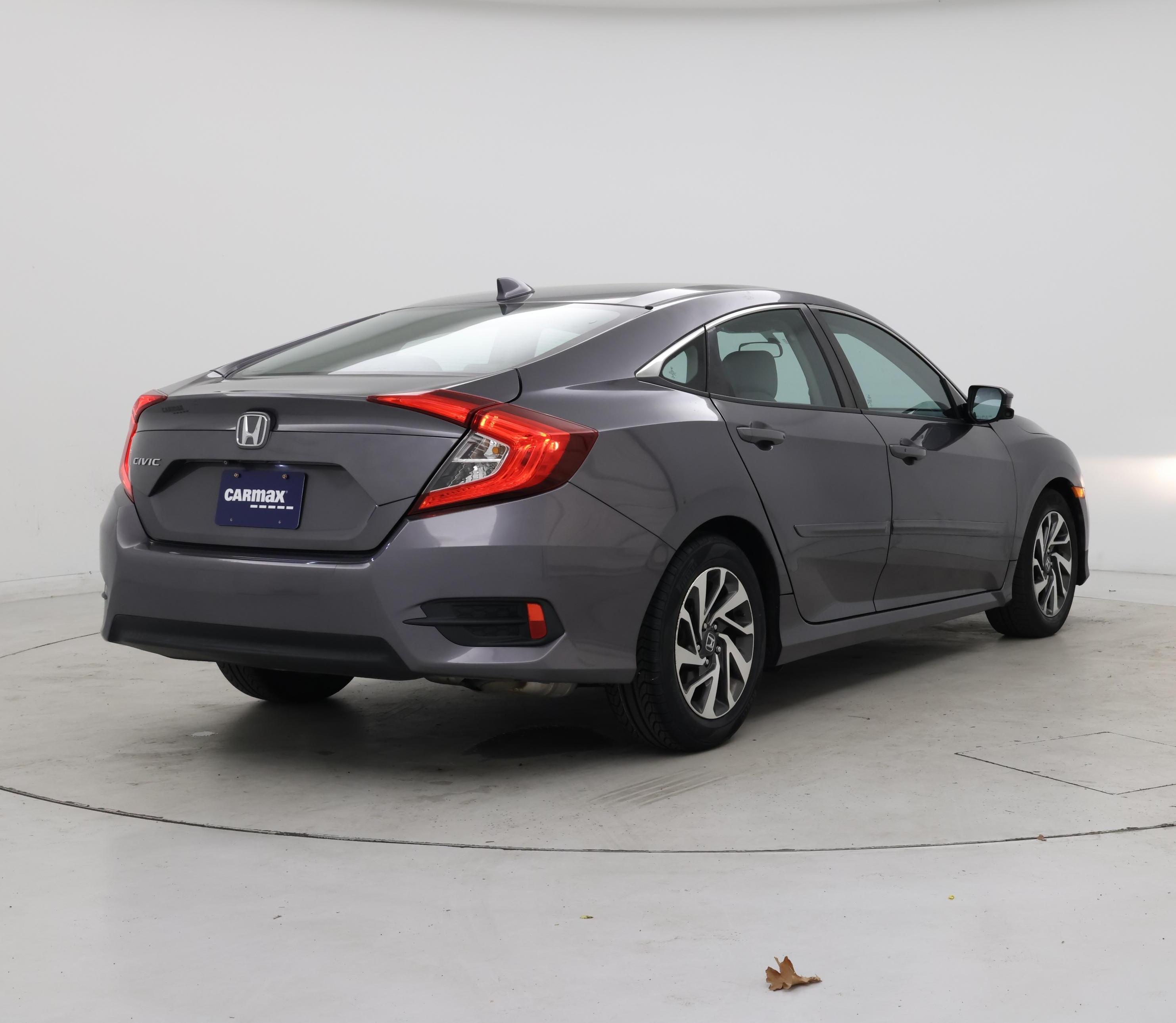 Thumbnail: 2017 Honda Civic - 8