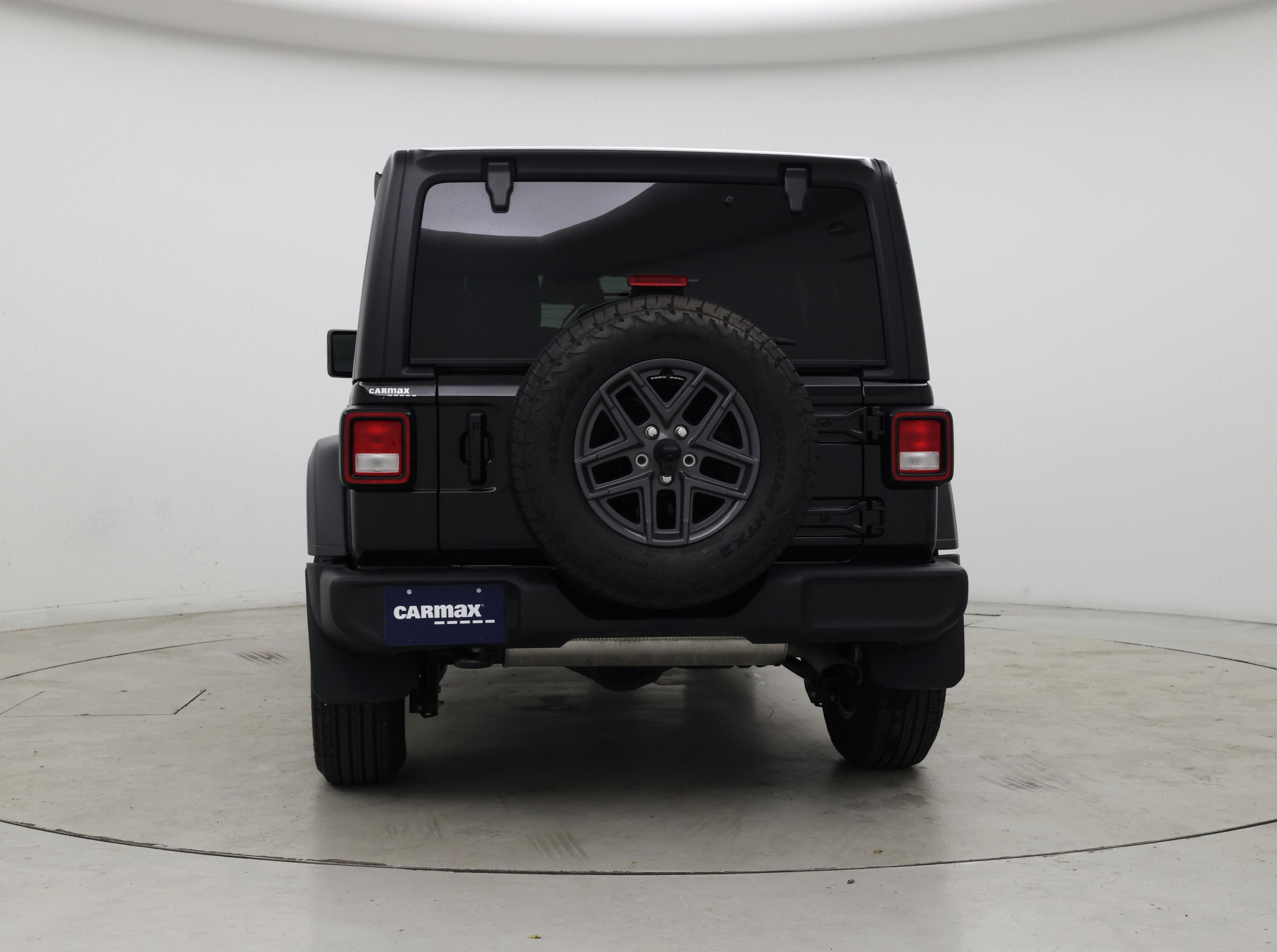 Thumbnail: 2025 Jeep Wrangler - 6