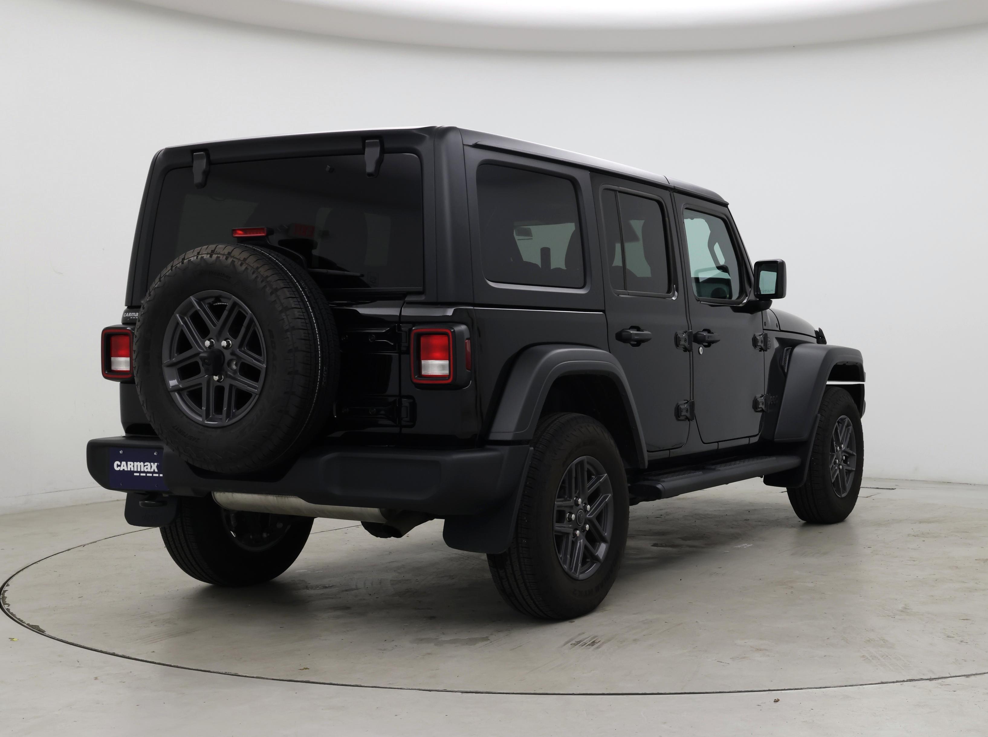 Thumbnail: 2025 Jeep Wrangler - 8
