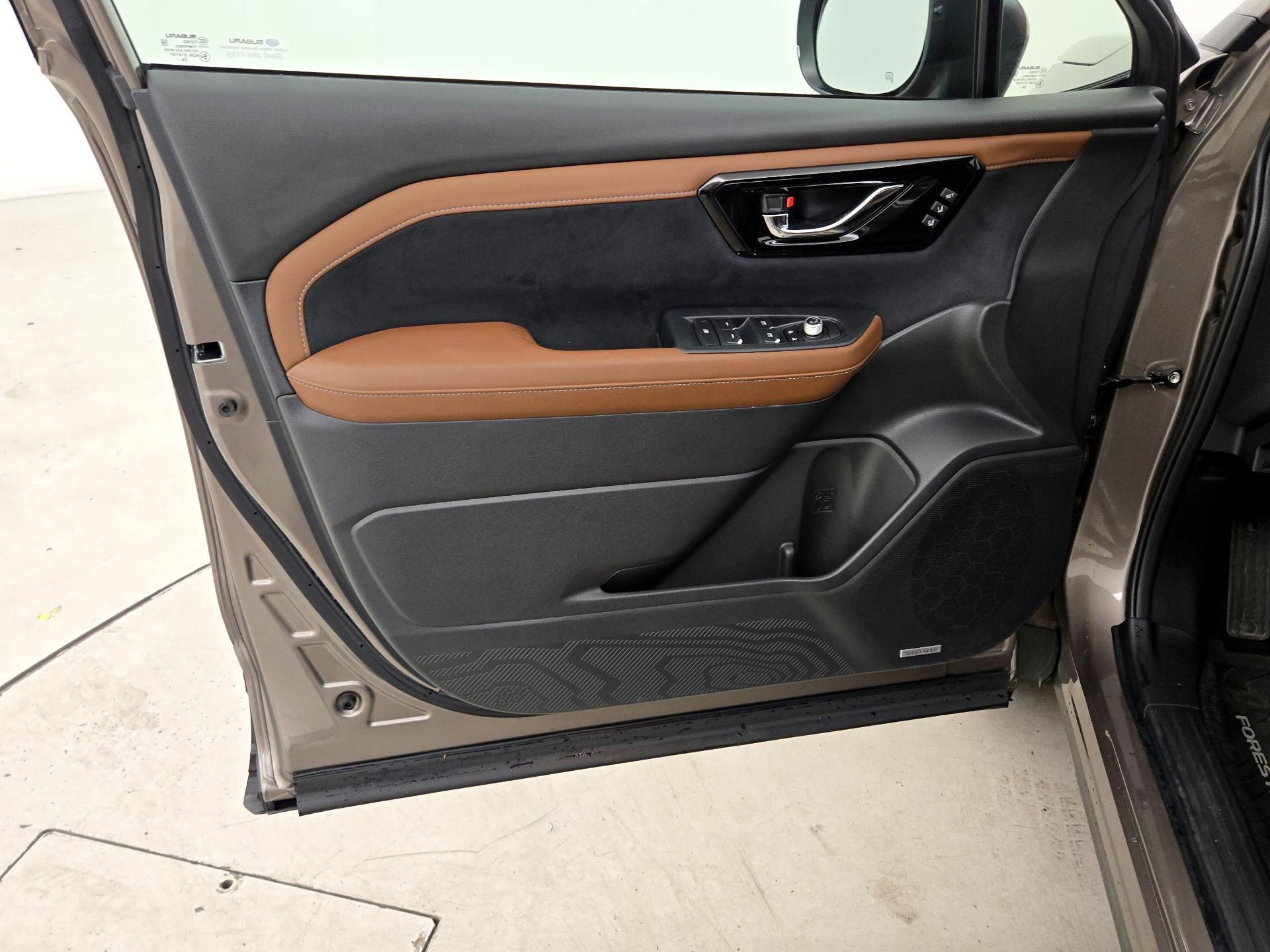 Thumbnail: 2025 Subaru Forester - 12