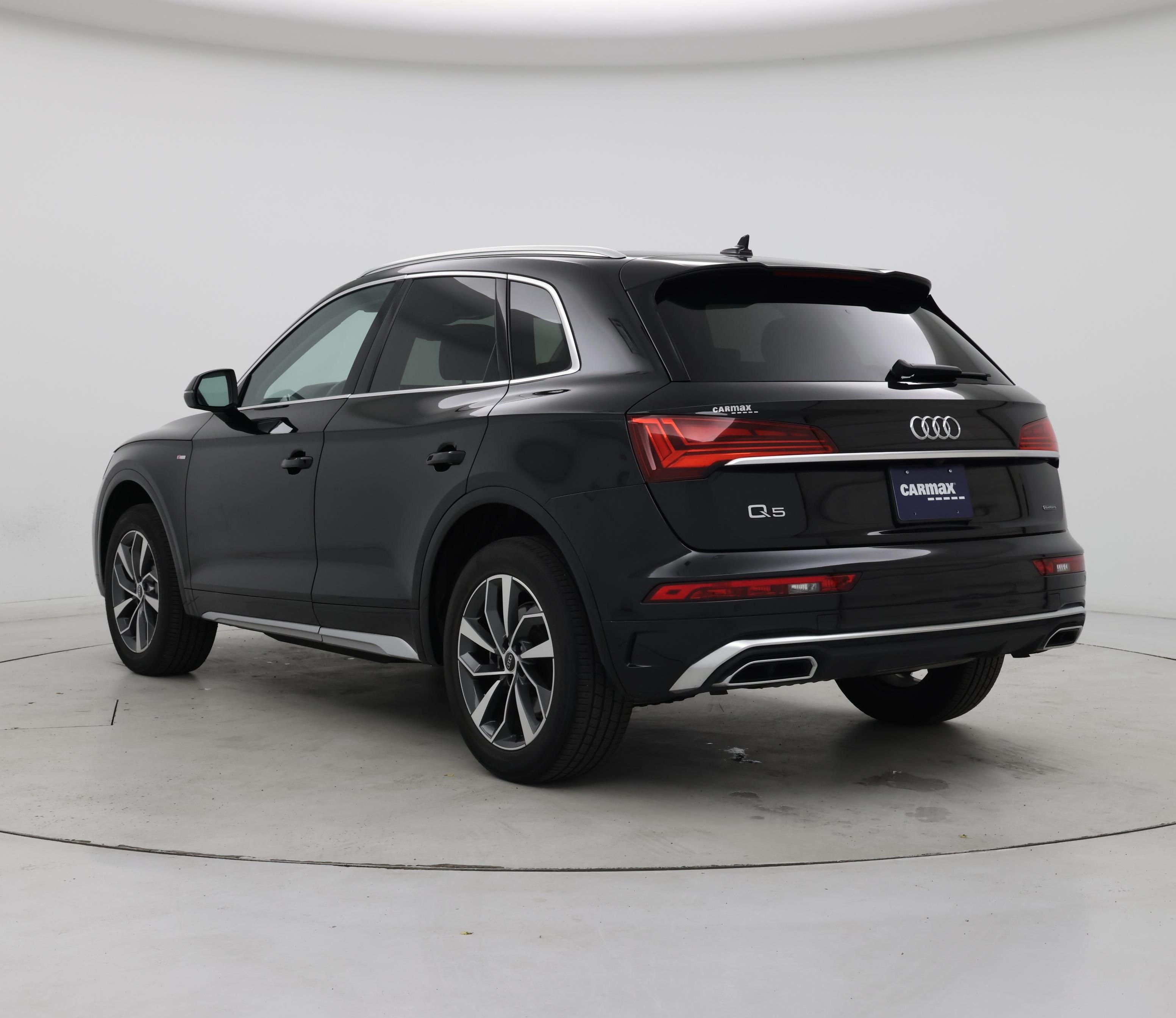 Thumbnail: 2022 Audi Q5 - 2