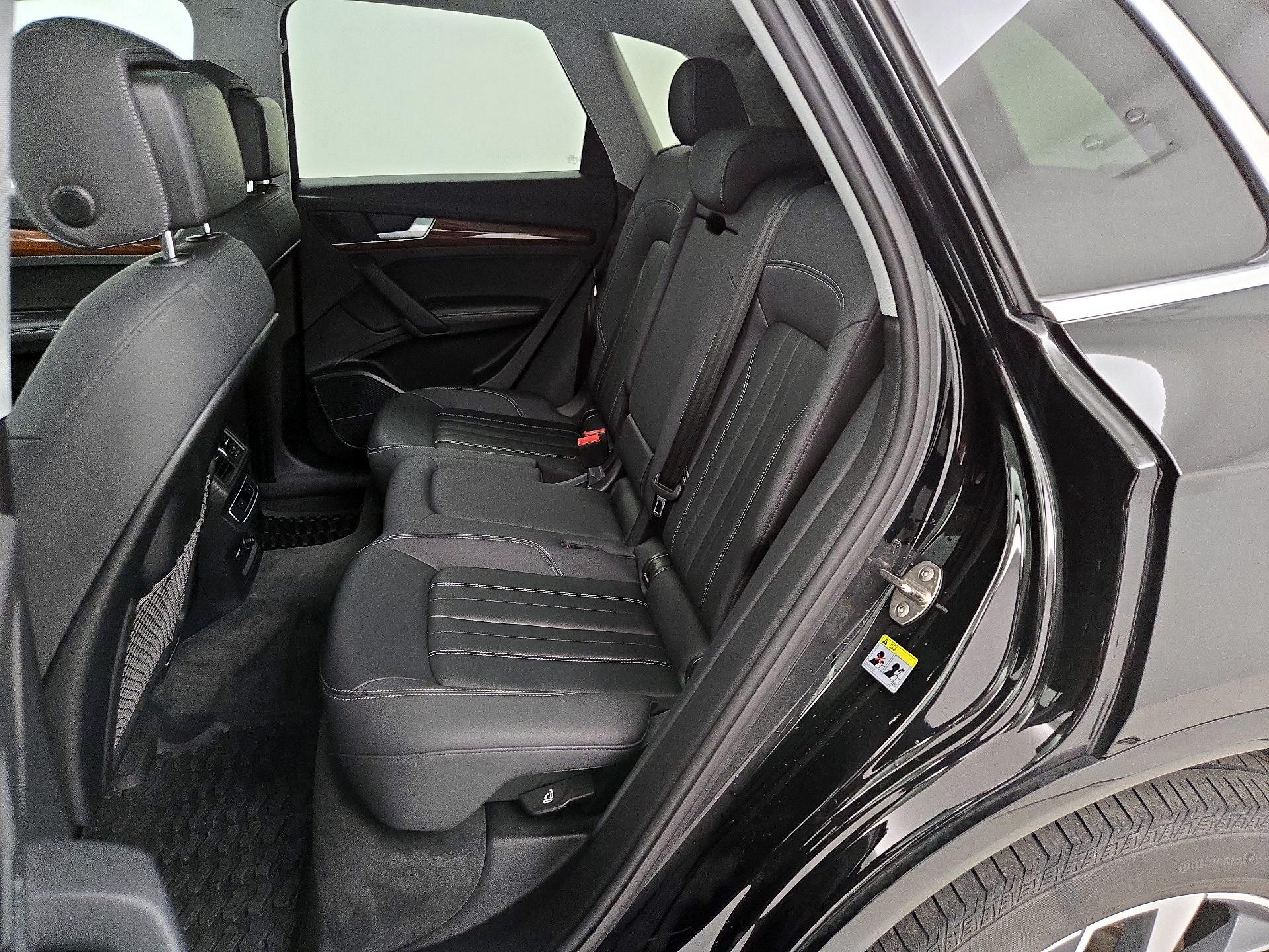 Thumbnail: 2022 Audi Q5 - 20