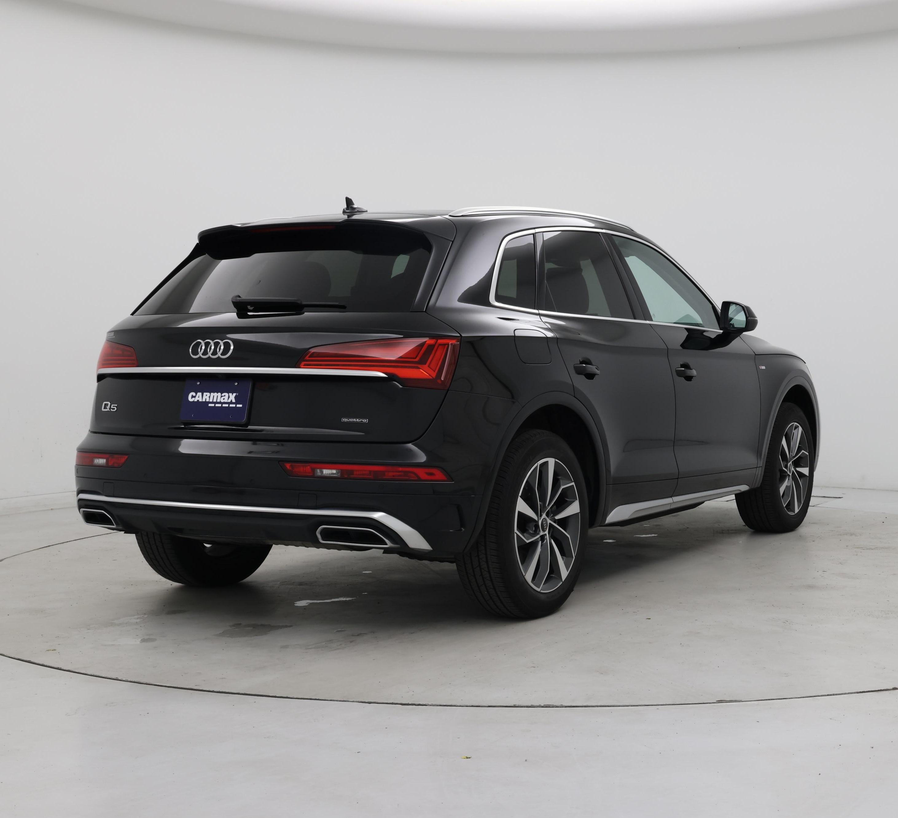 Thumbnail: 2022 Audi Q5 - 8