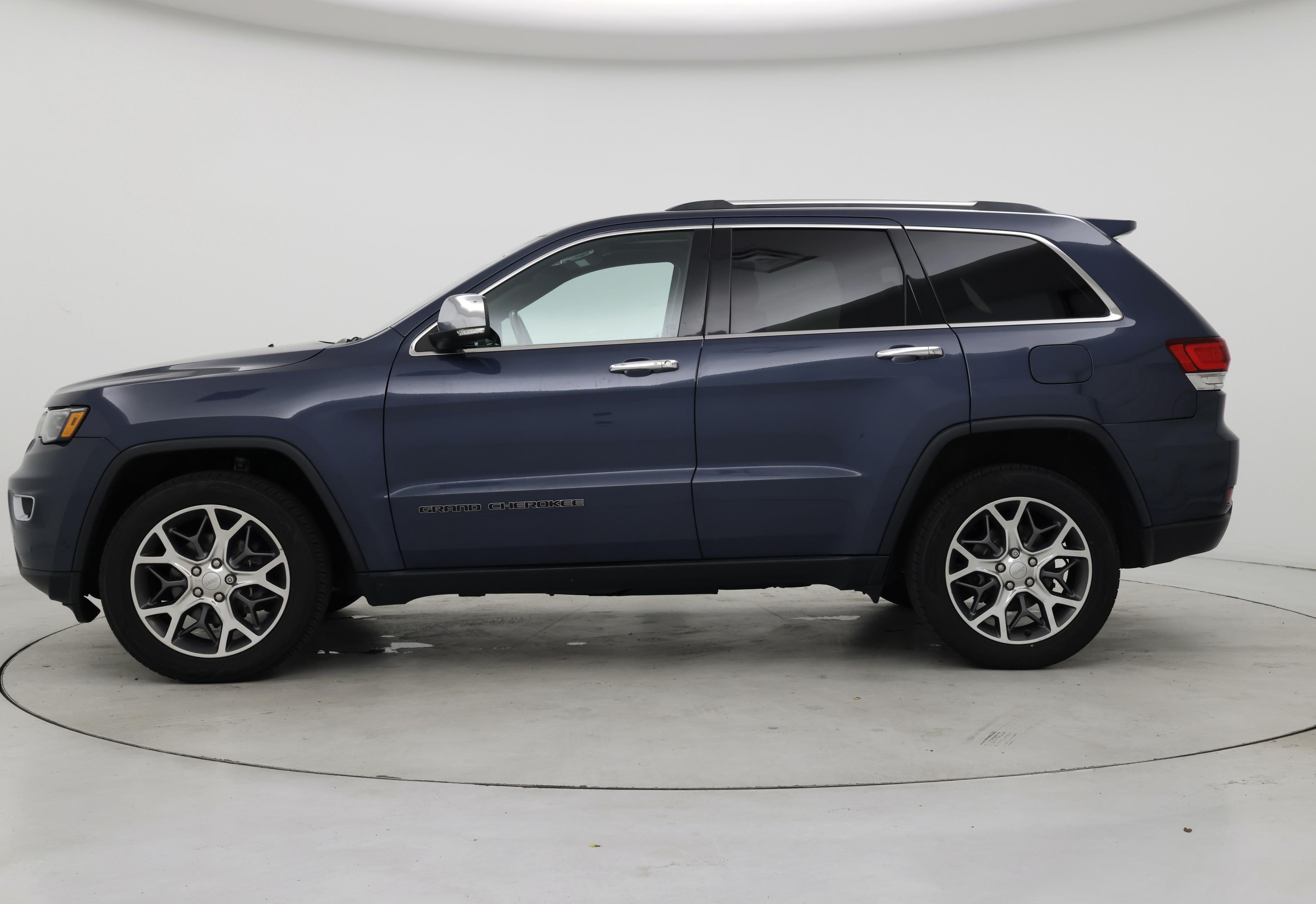 Thumbnail: 2020 Jeep Grand Cherokee - 3