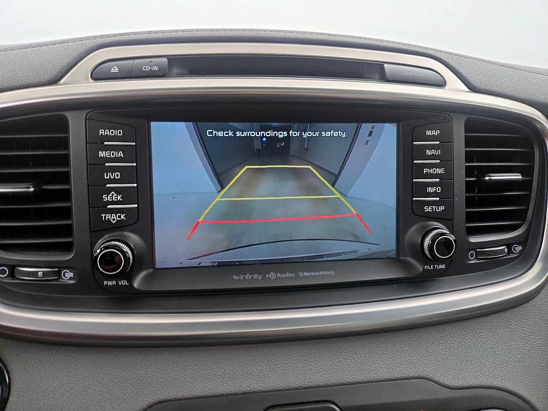 Thumbnail: 2016 Kia Sorento - 15
