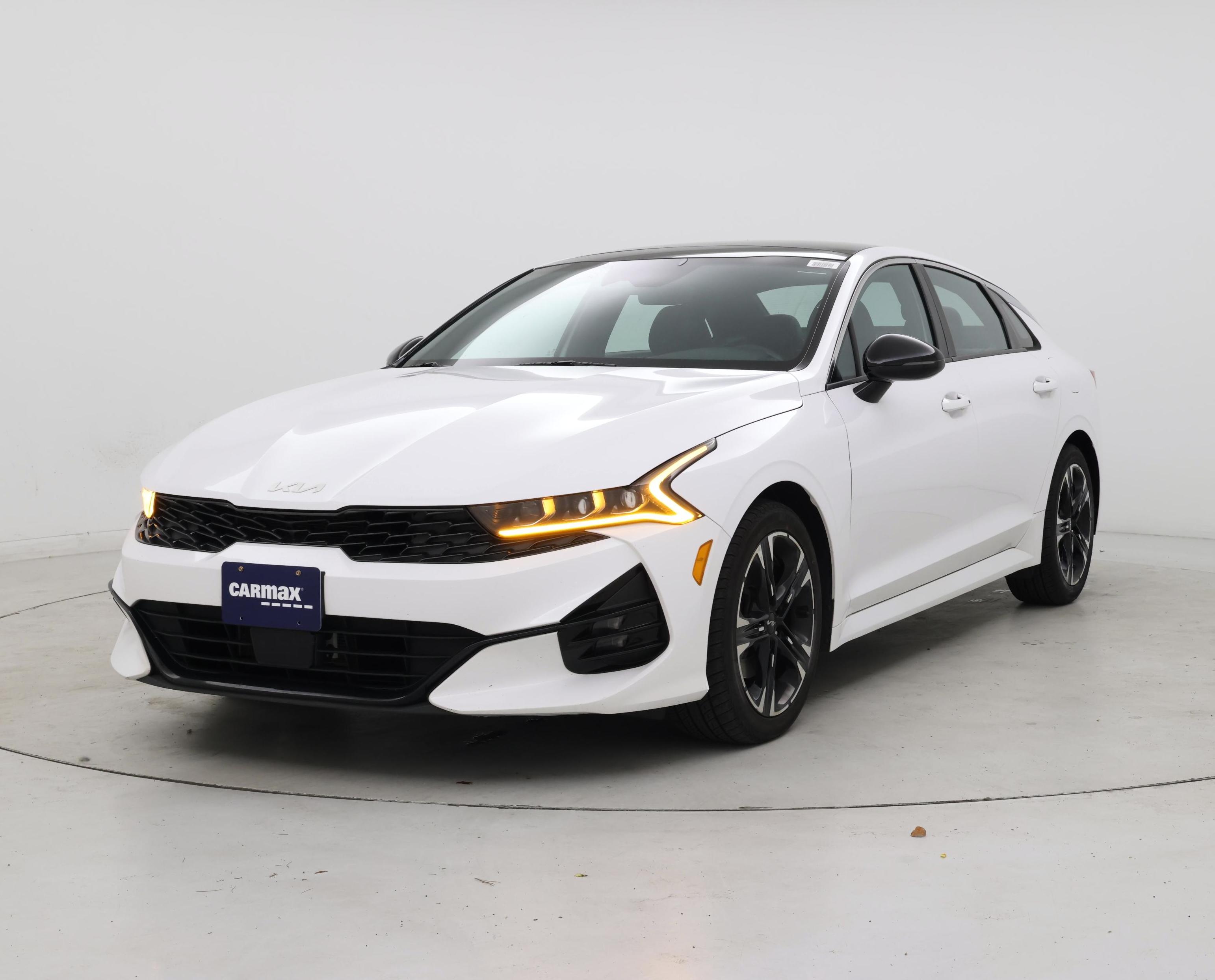 Thumbnail: 2022 Kia K5 - 4
