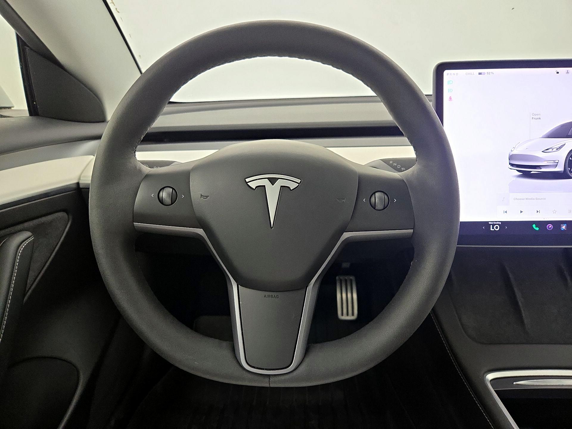 Thumbnail: 2023 Tesla Model 3 - 10