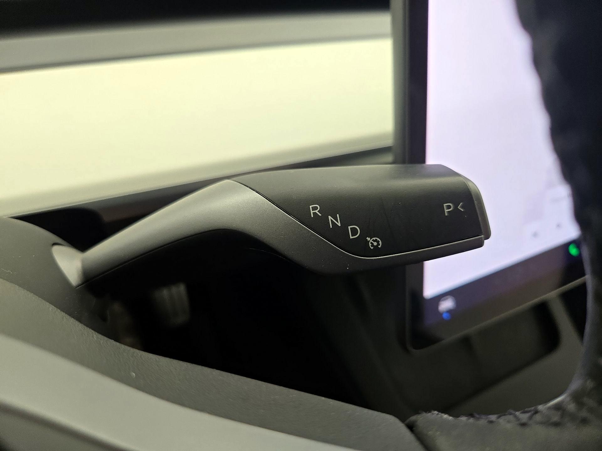Thumbnail: 2023 Tesla Model 3 - 17