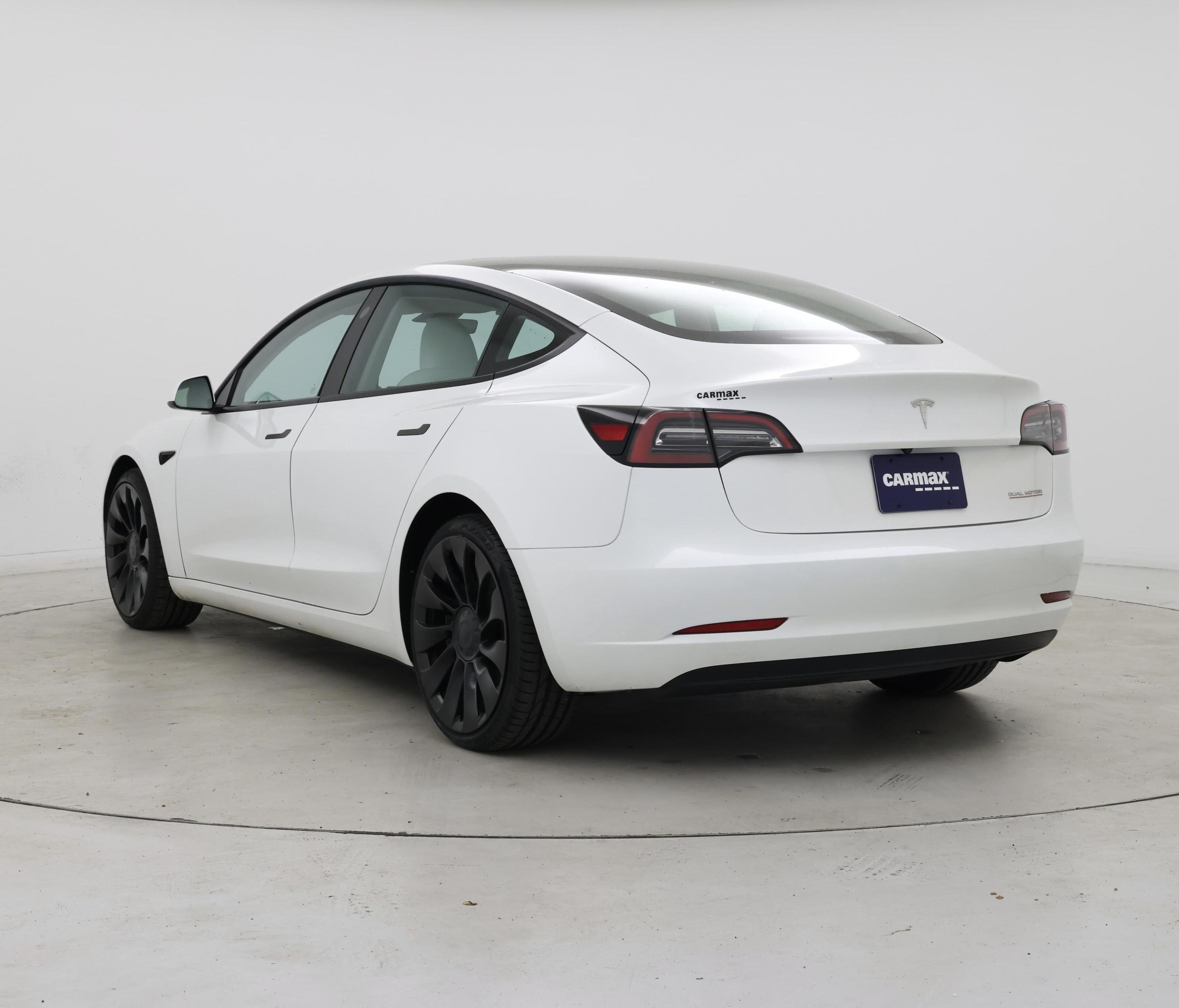 Thumbnail: 2023 Tesla Model 3 - 2