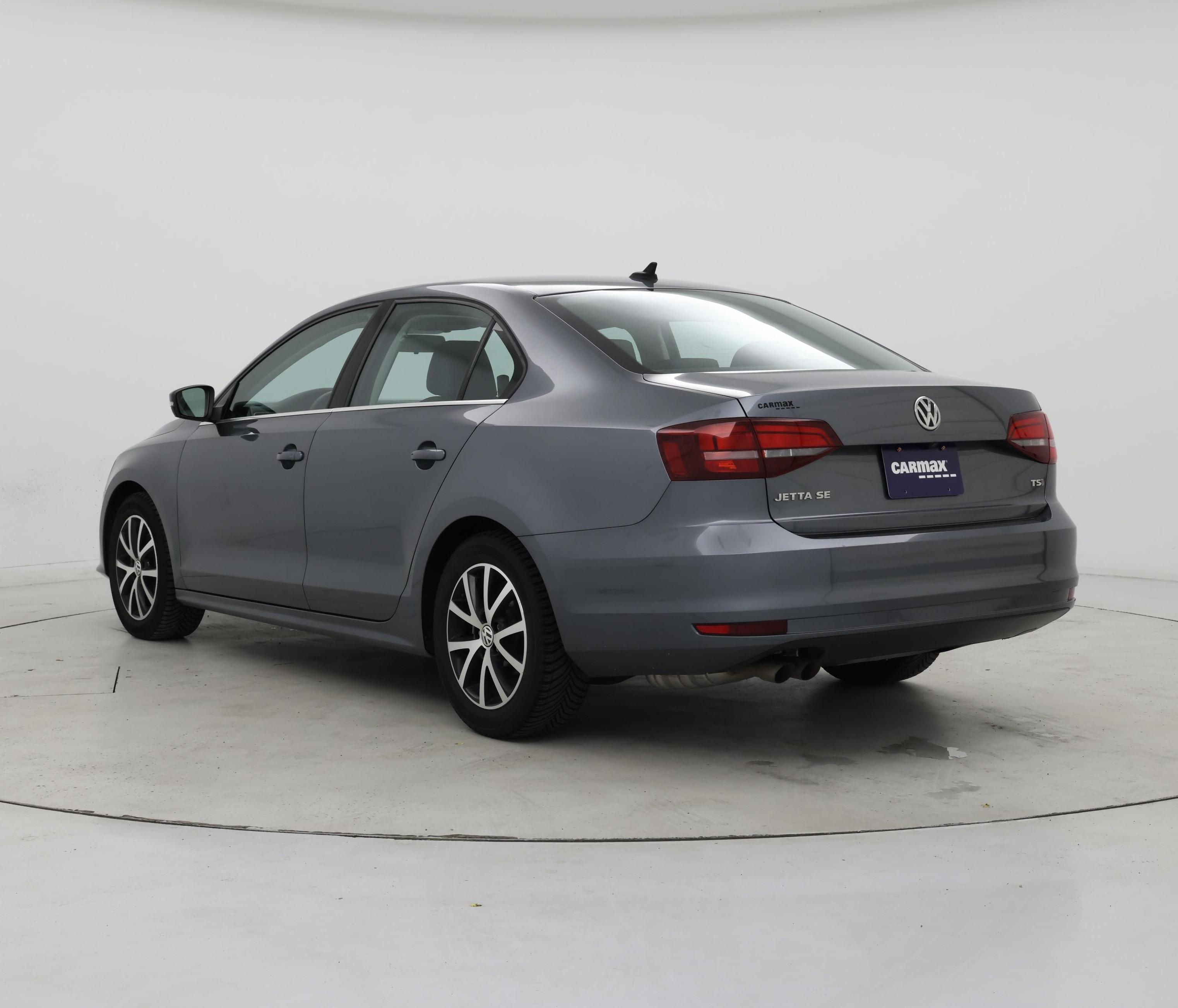 Thumbnail: 2017 Volkswagen Jetta - 2